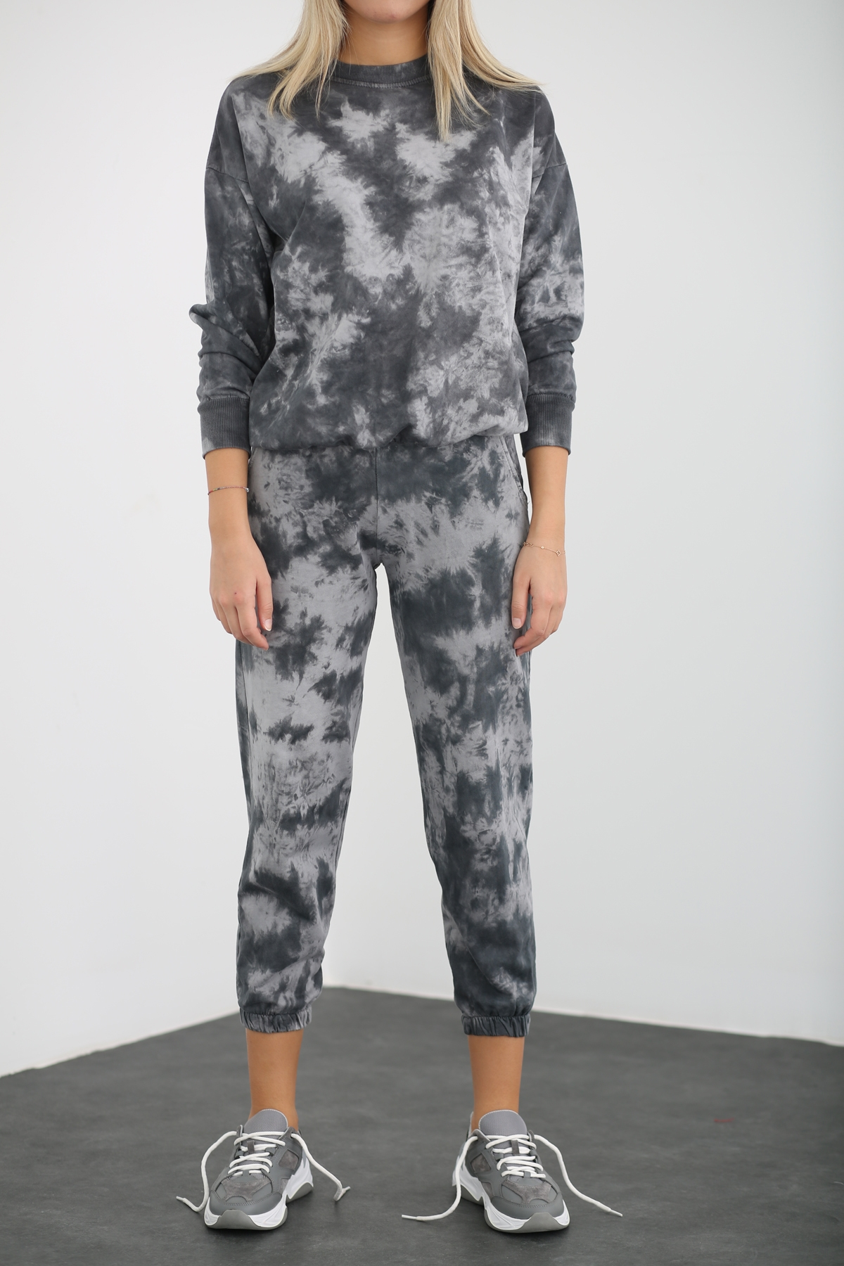 Gri Batik Desen Takım 3191