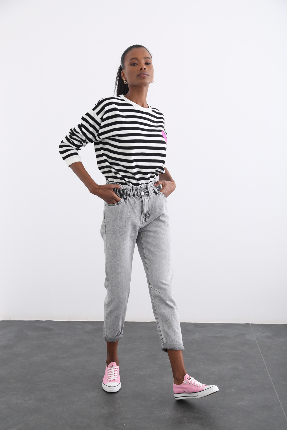 Gri Beli Lastikli Duble Paça Mom Jean 1449