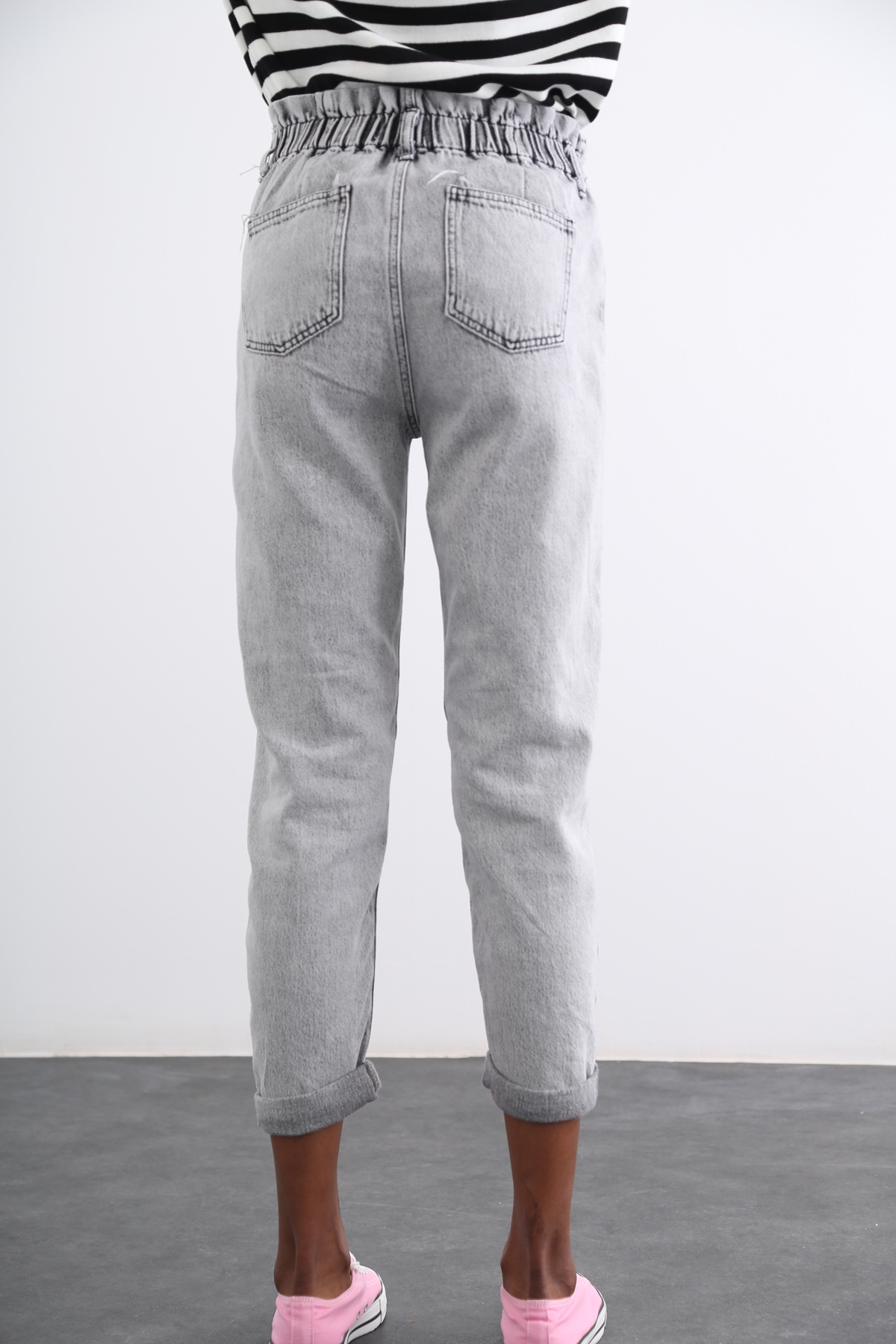Gri Beli Lastikli Duble Paça Mom Jean 1449