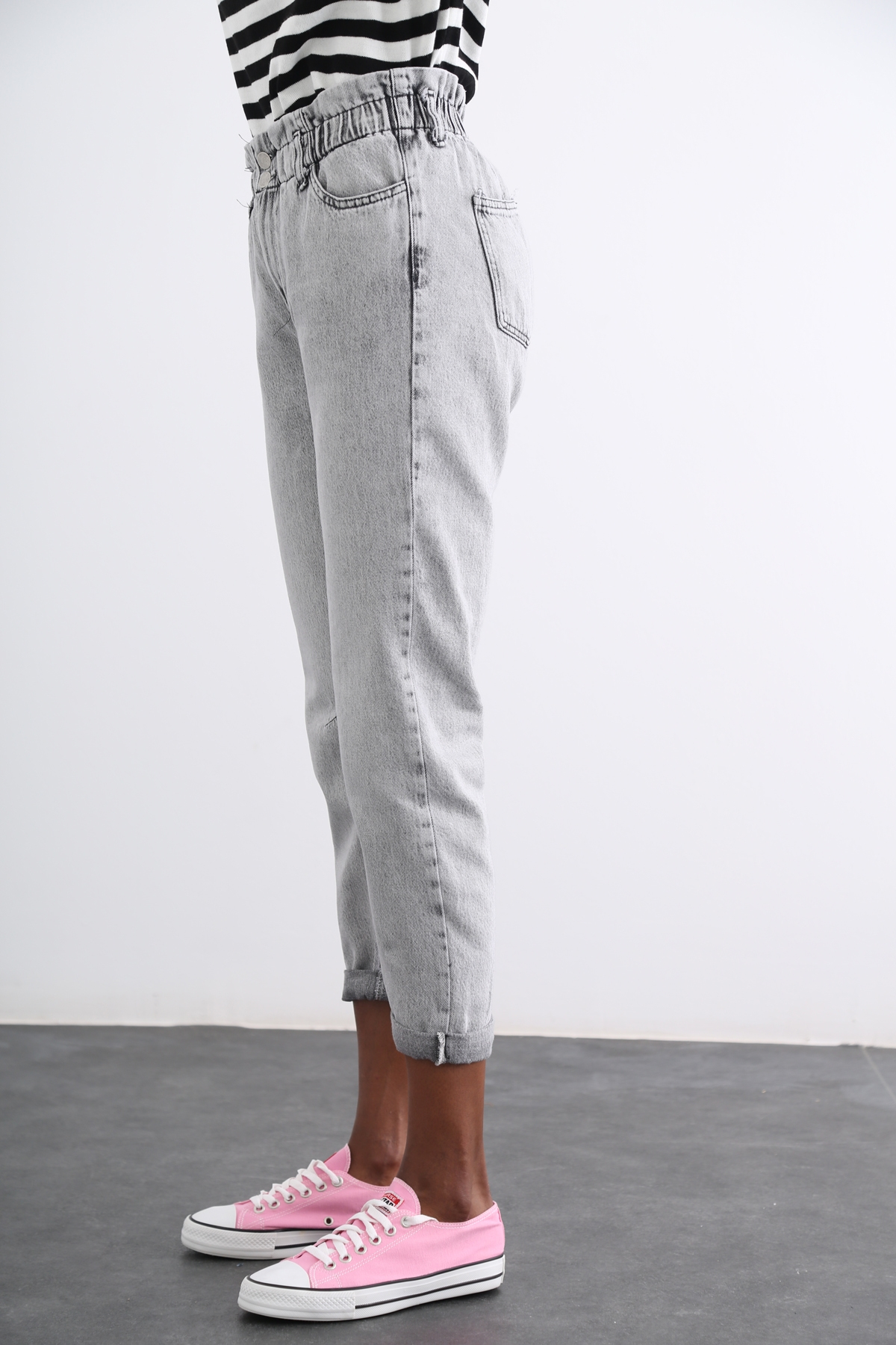 Gri Beli Lastikli Duble Paça Mom Jean 1449