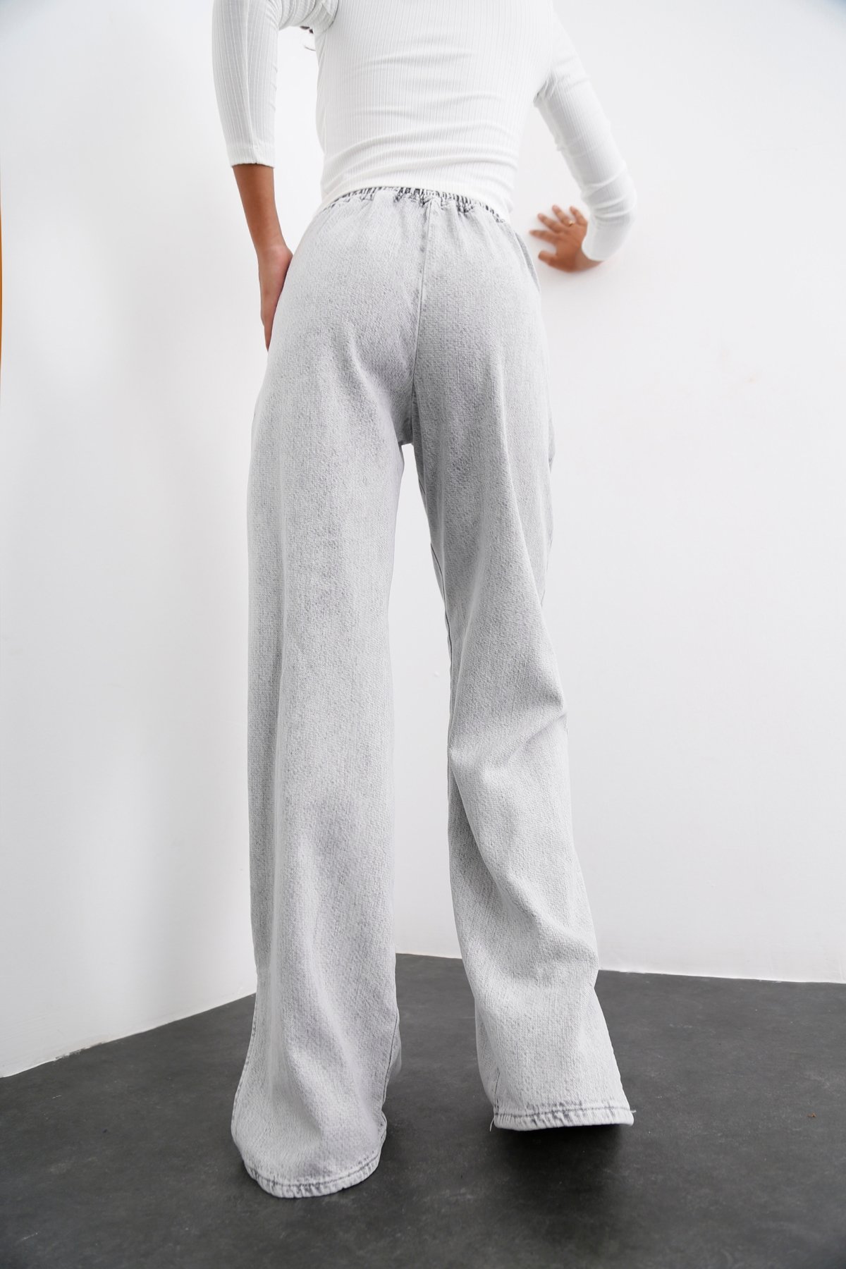 Gri Beli Lastikli Jean 