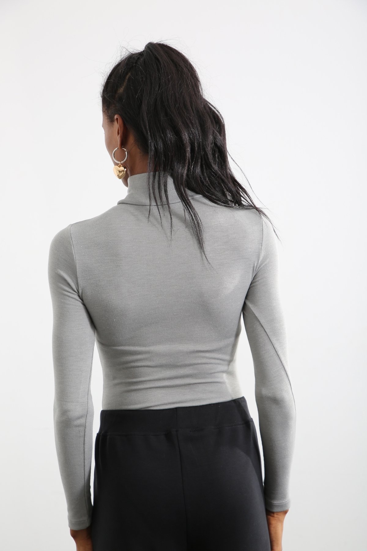 Gri Dik Yaka Uzun Kol Bodysuit 8252