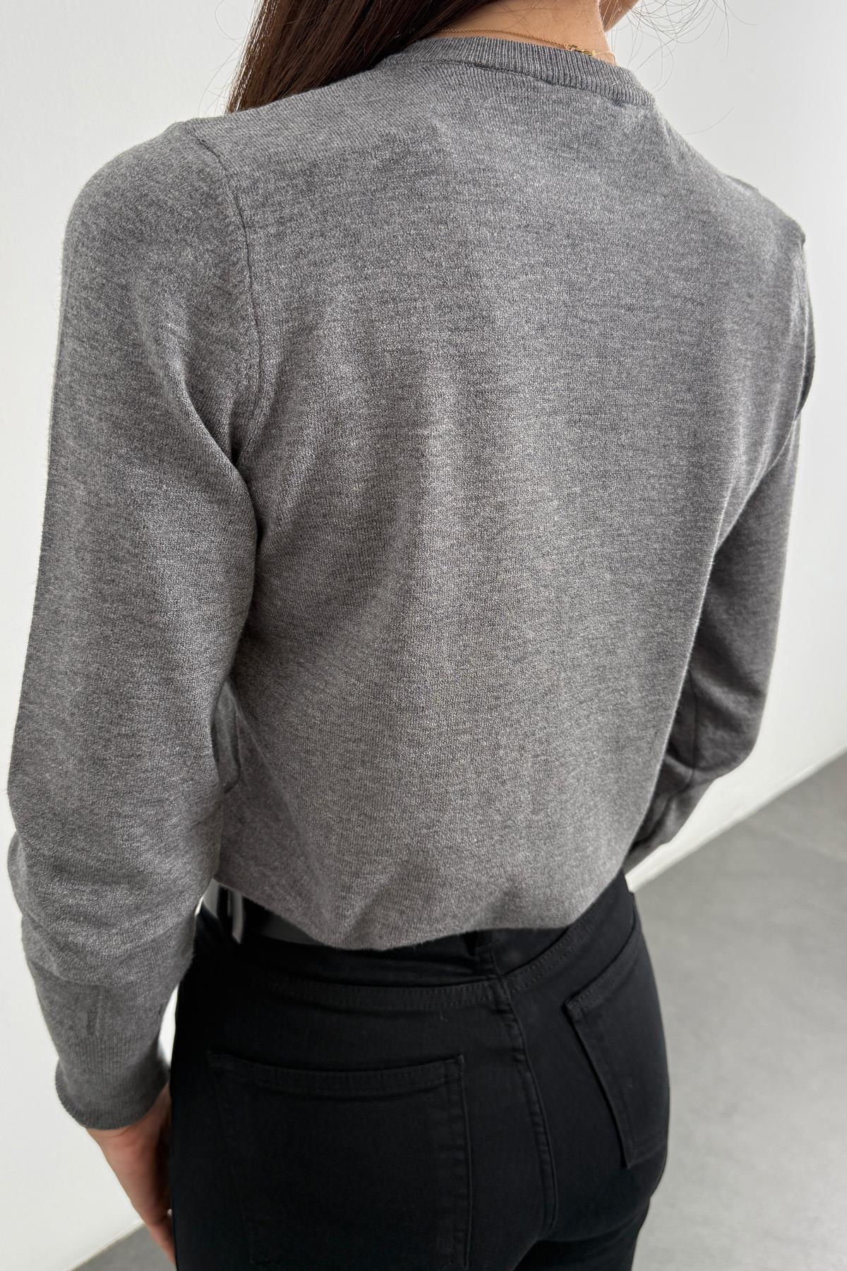 Gri Kemik Düğmeli Lyocell İplik Hırka 