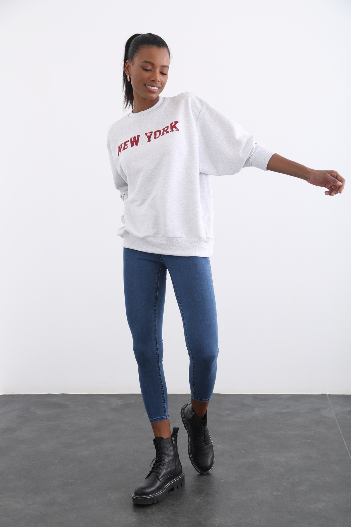 Gri New York Baskılı Sweatshirt 