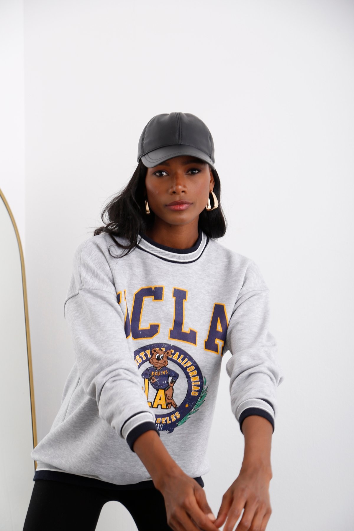 Gri Ucla Baskılı Şardonlu Sweatshirt 3634