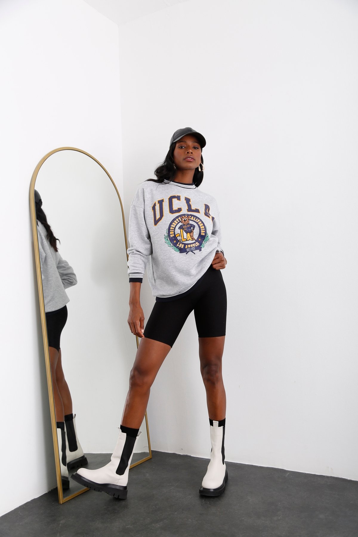 Gri Ucla Baskılı Şardonlu Sweatshirt 3634