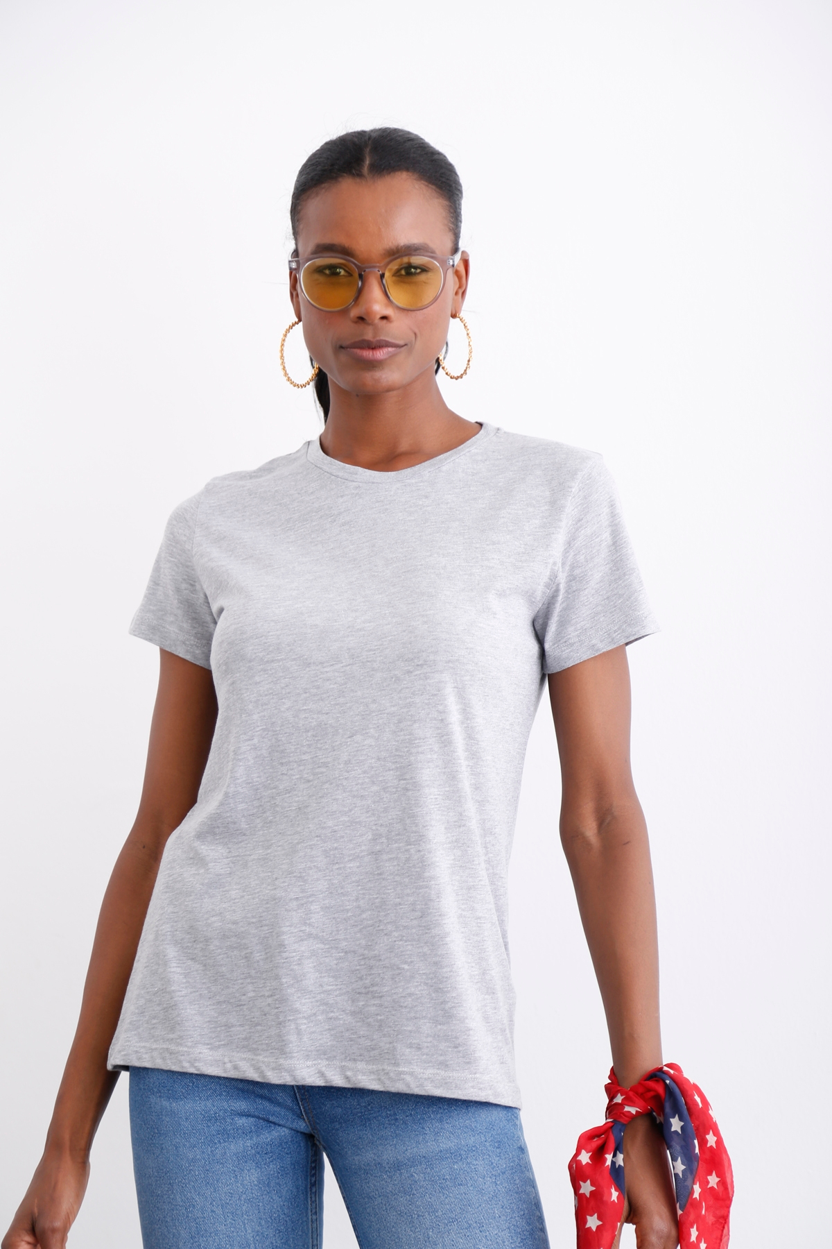 Gri Ultra Soft Bisiklet Yaka Tshirt 