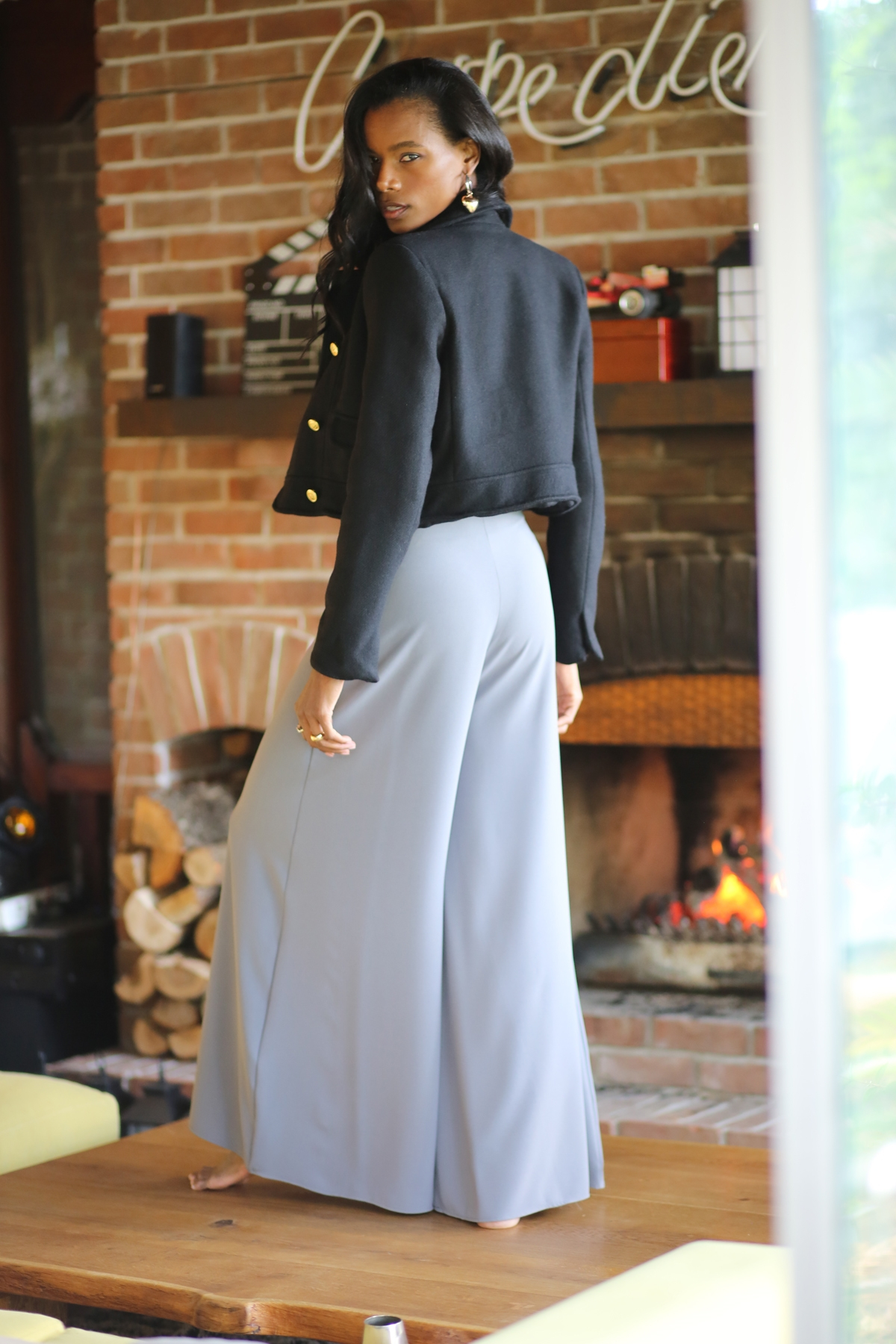Gri Yandan Fermuarlı Bol Paça Pantolon 1069
