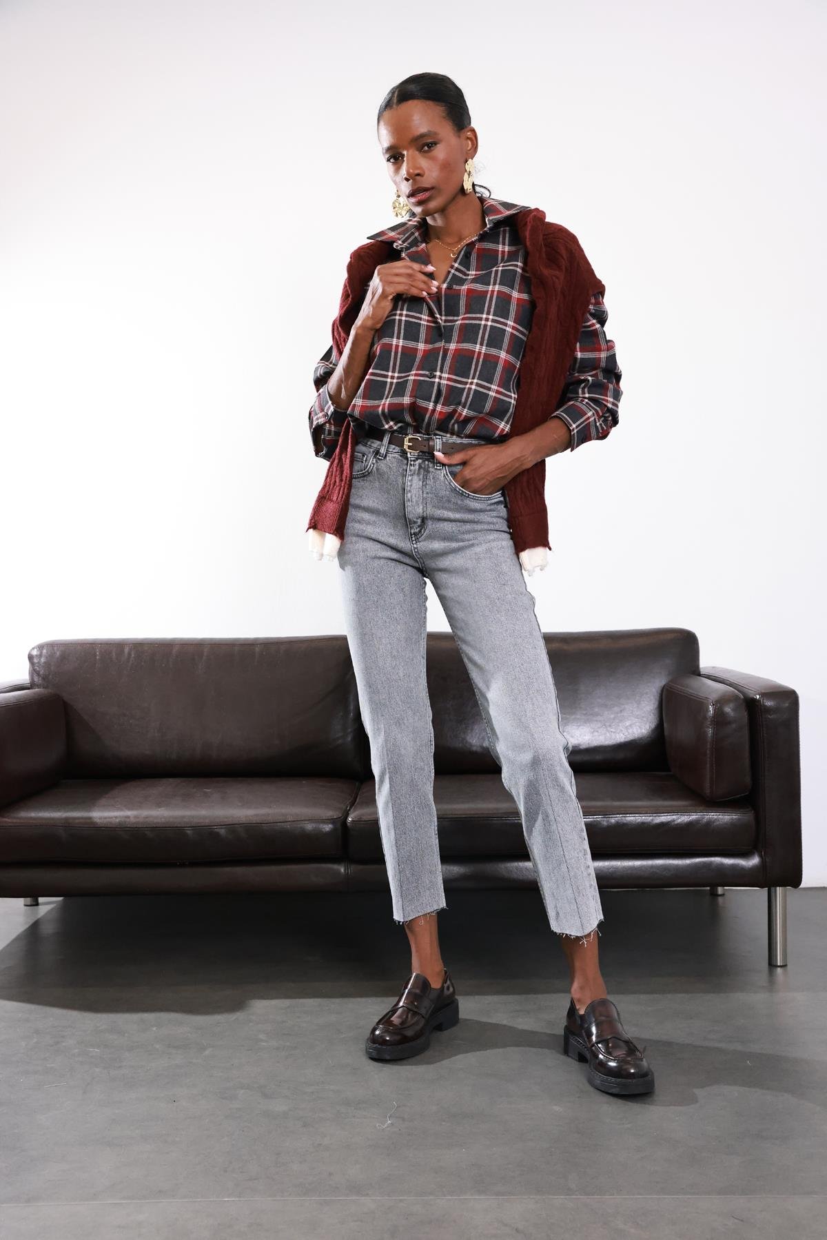 Gri Yüksek Bel Boyfit Jean 