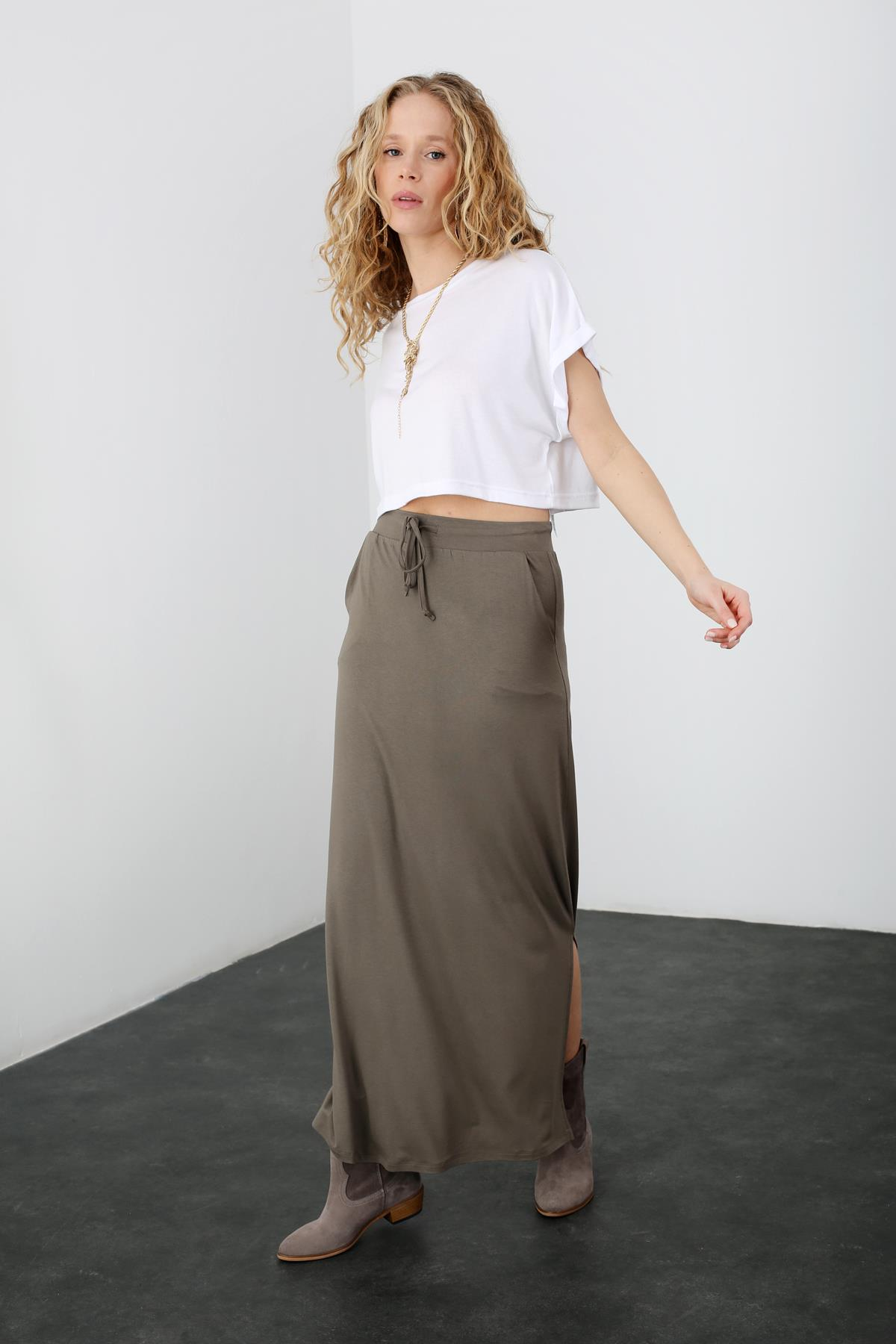 Haki Beli Lastikli Yırtmaçlı Etek 3040