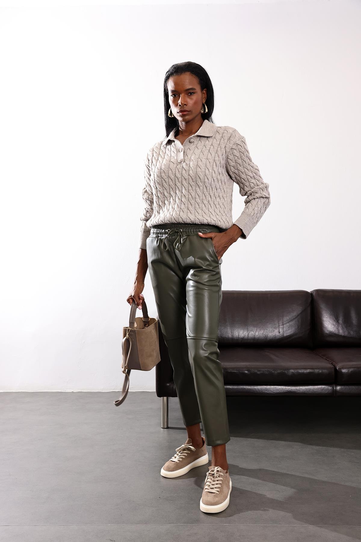 Haki Havuç Deri Pantolon 22022