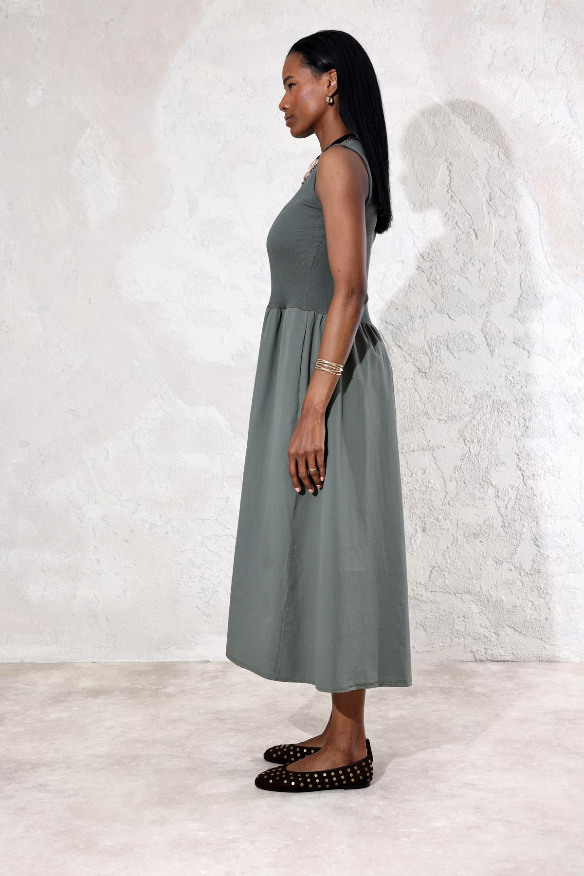 Haki Kontrast Dokulu Midi Elbise 1574