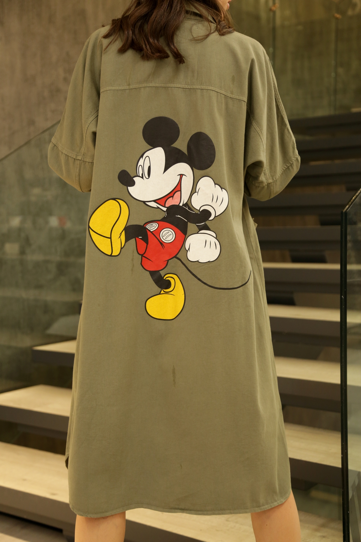 Haki Mickey Mouse Baskılı Trenchcoat R1954