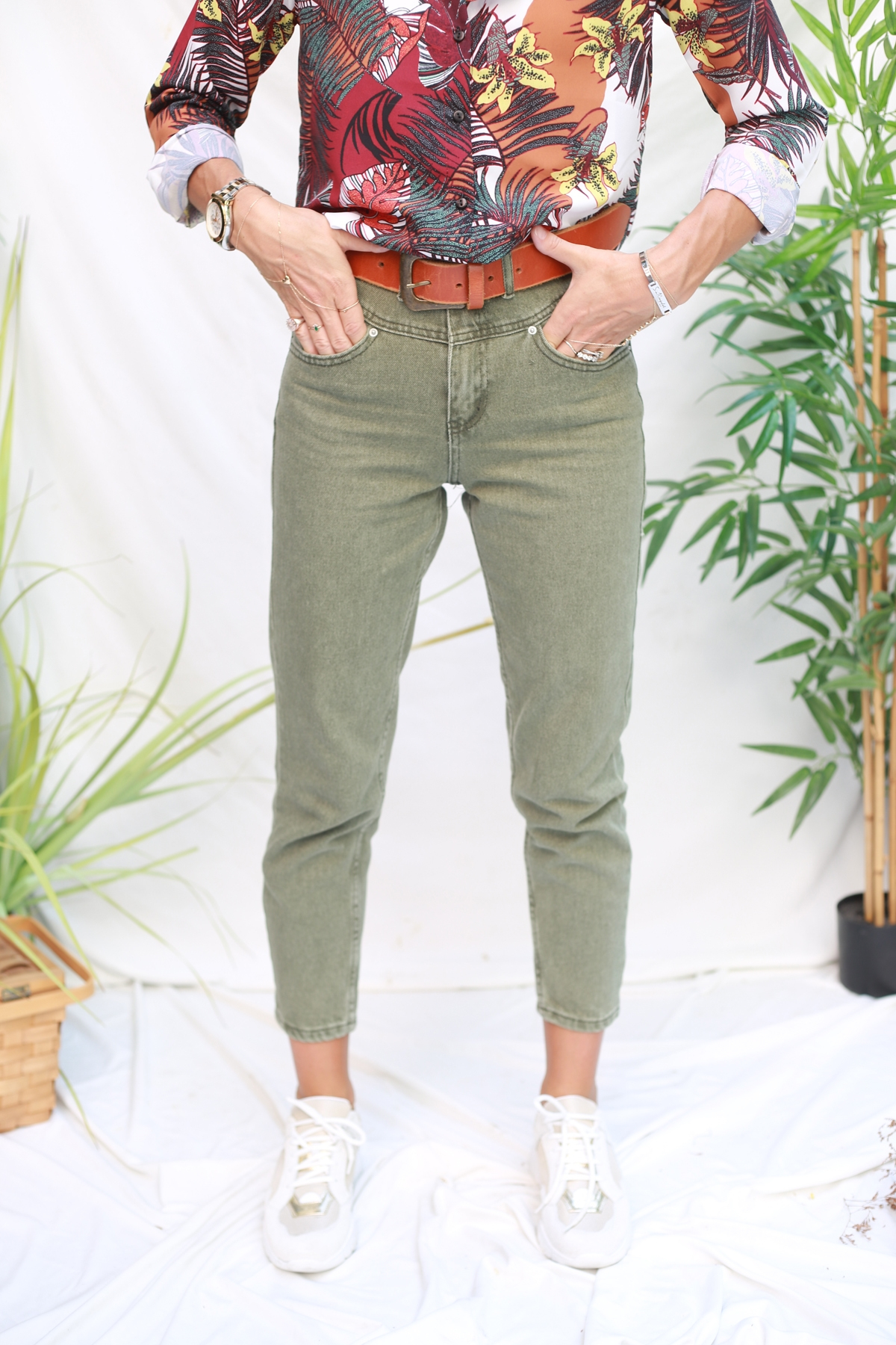 Haki Parçalı Mom Jean