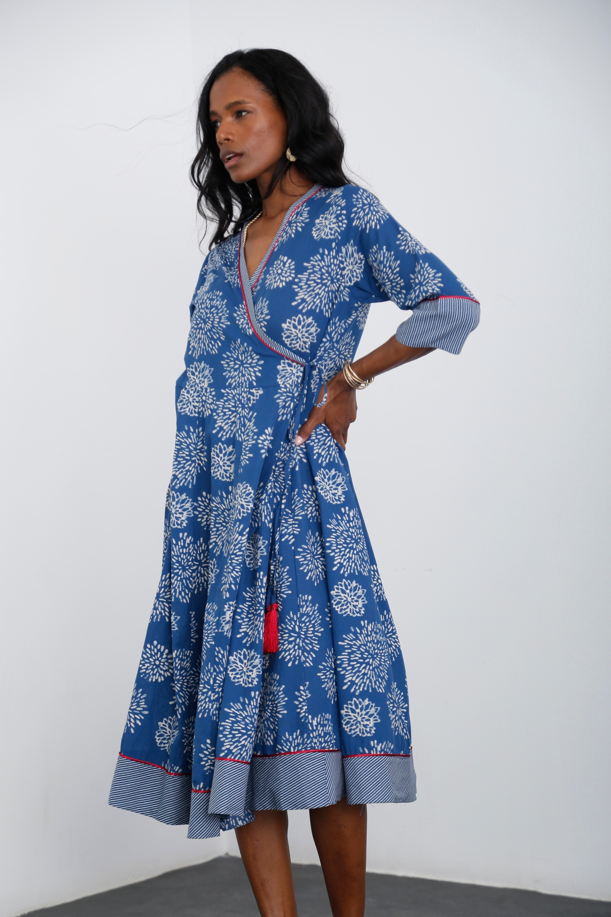 indigo Şerit Detaylı Midi Elbise AN10419