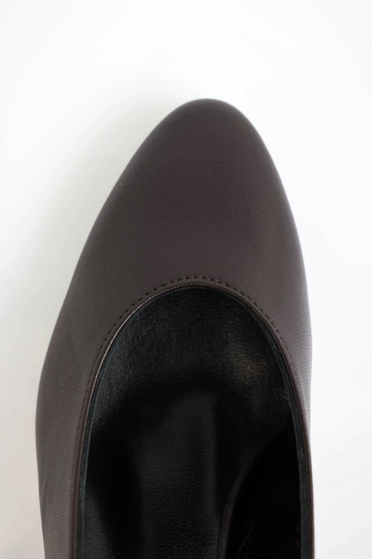 Kahverengi Arkası Açık Topuklu Ayakkabı 24459