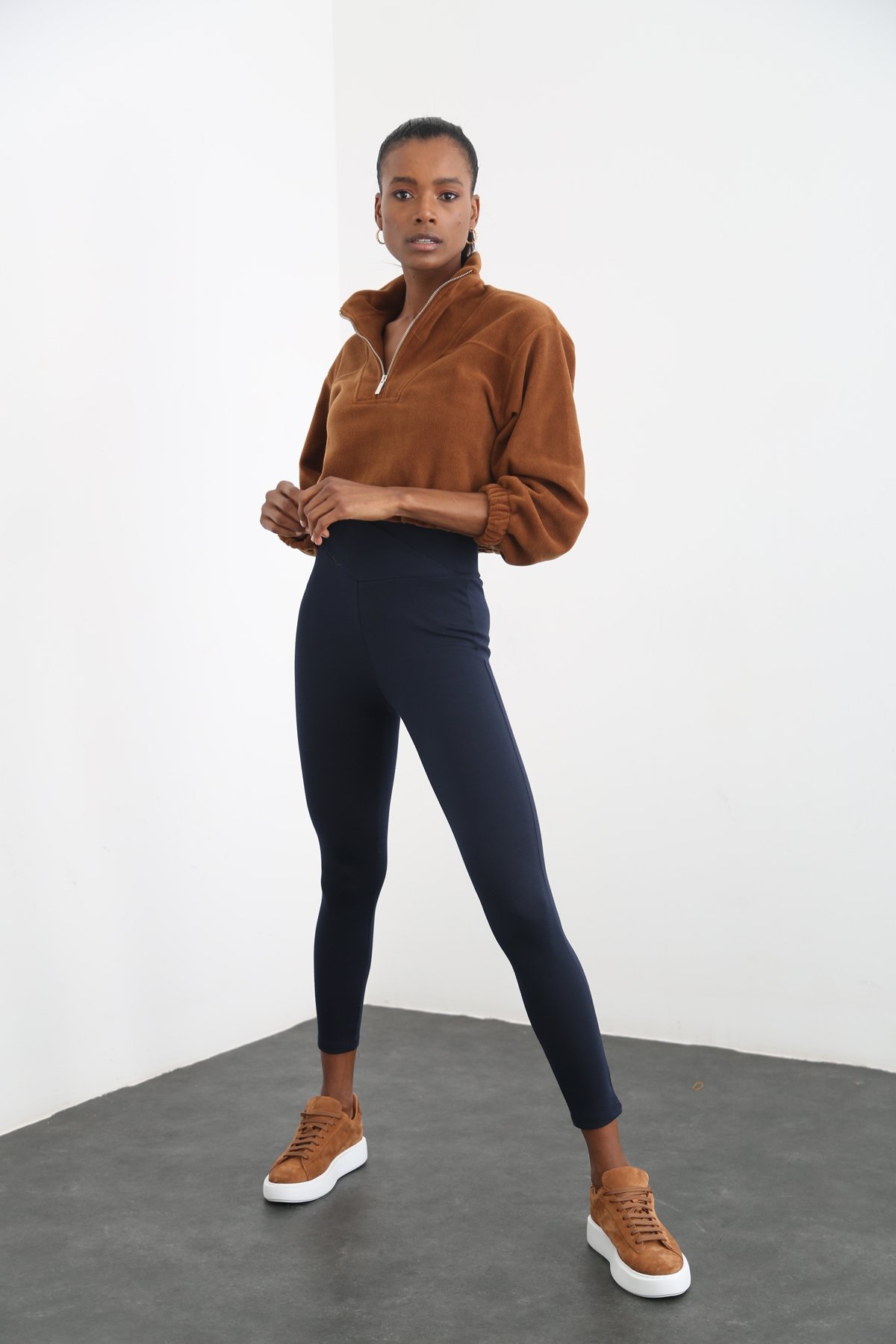 Kahverengi Fermuarlı Polar Sweatshirt 3406