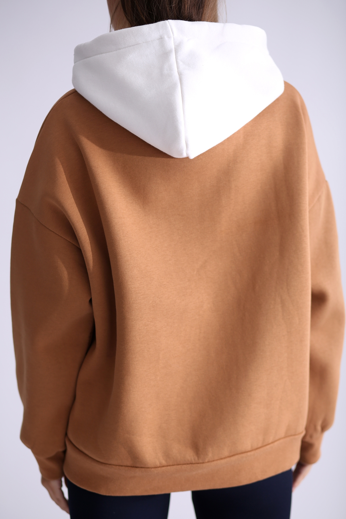 Kahverengi Garnili Kapüşonlu Sweatshirt 4455