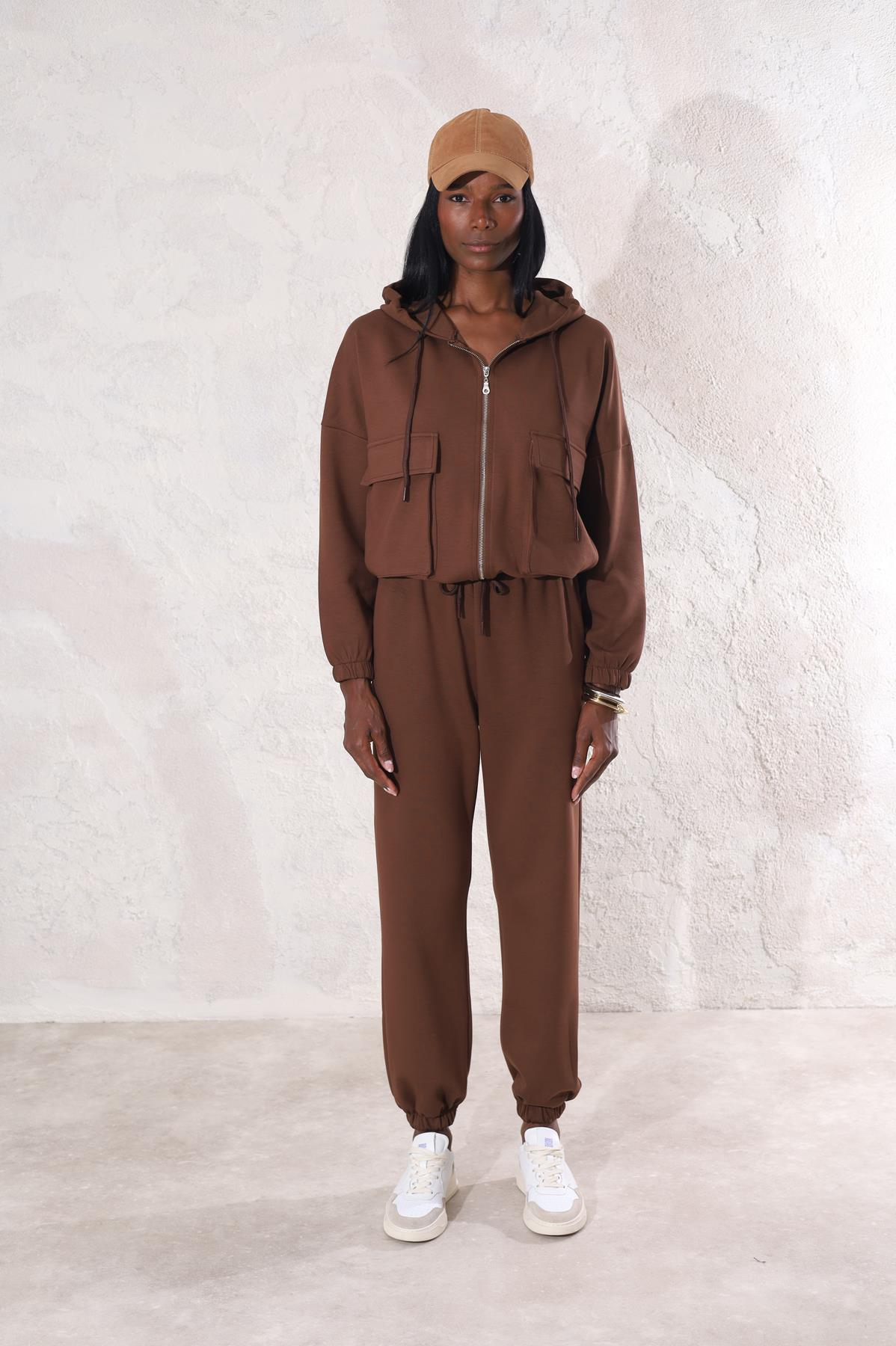 Kahverengi Kapak Cepli Sweatshirt Eşofman Takım 98619