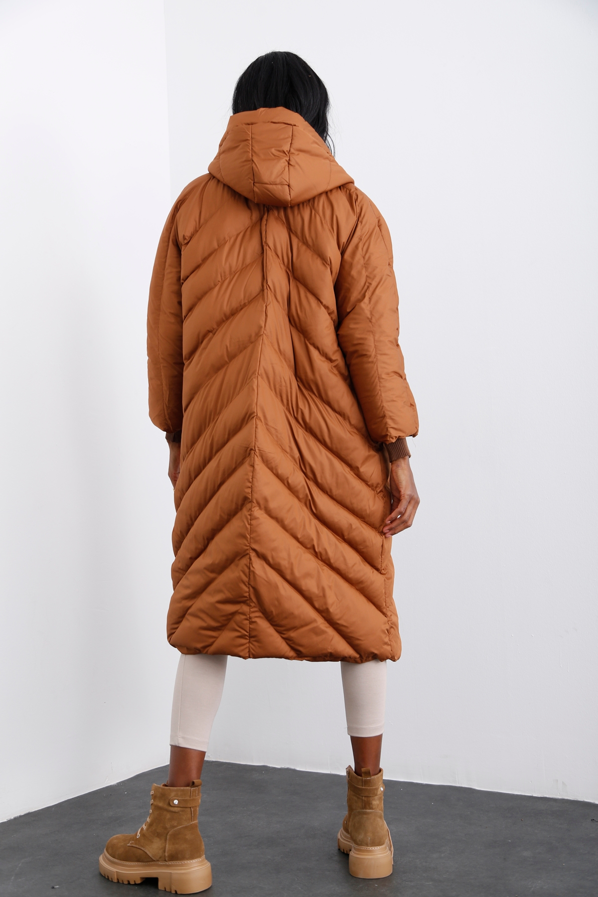 Kahverengi Oversize Şişme Mont D89609