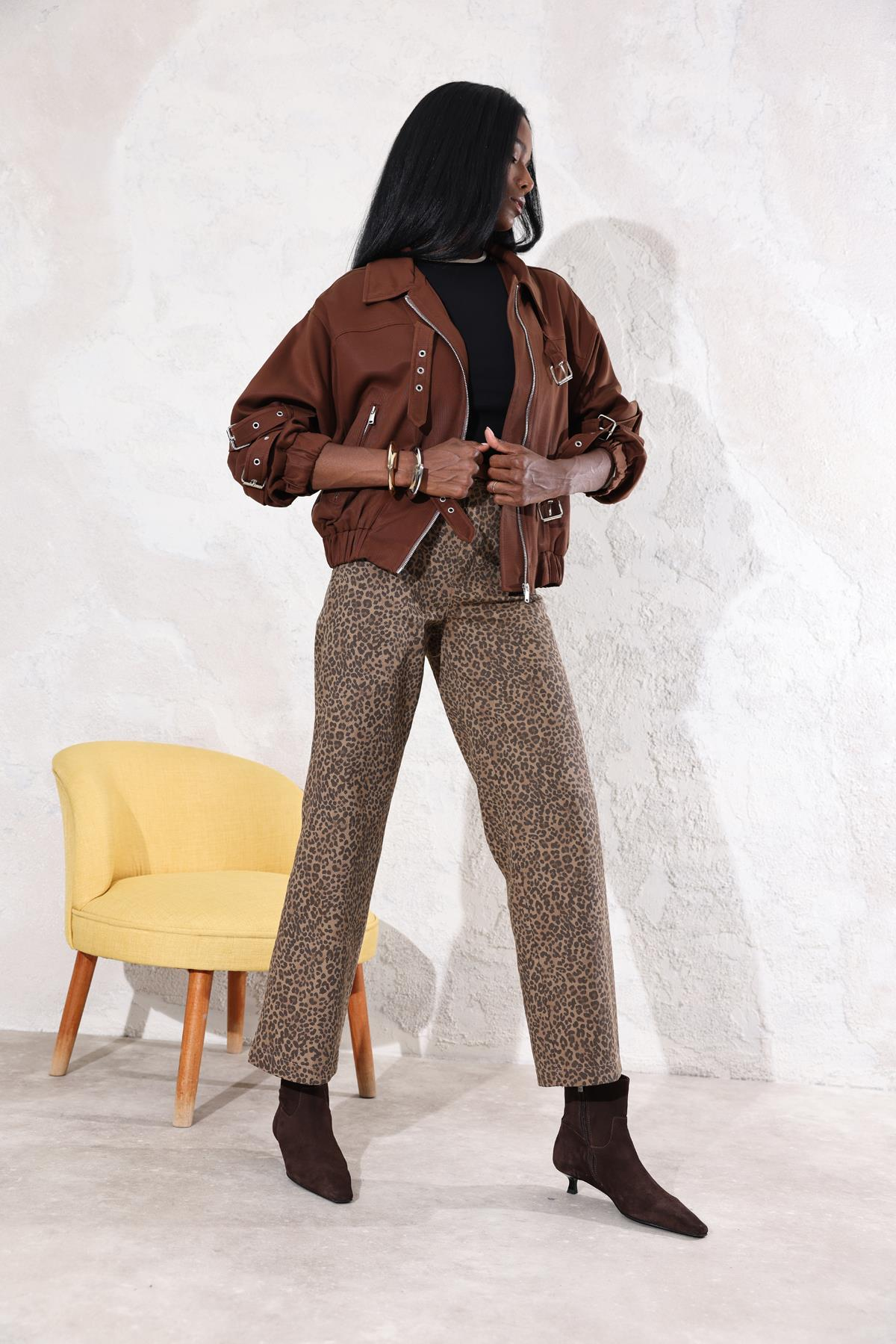 Kahverengi Yüksek Bel Kemerli Leopar Desen Jean 35312