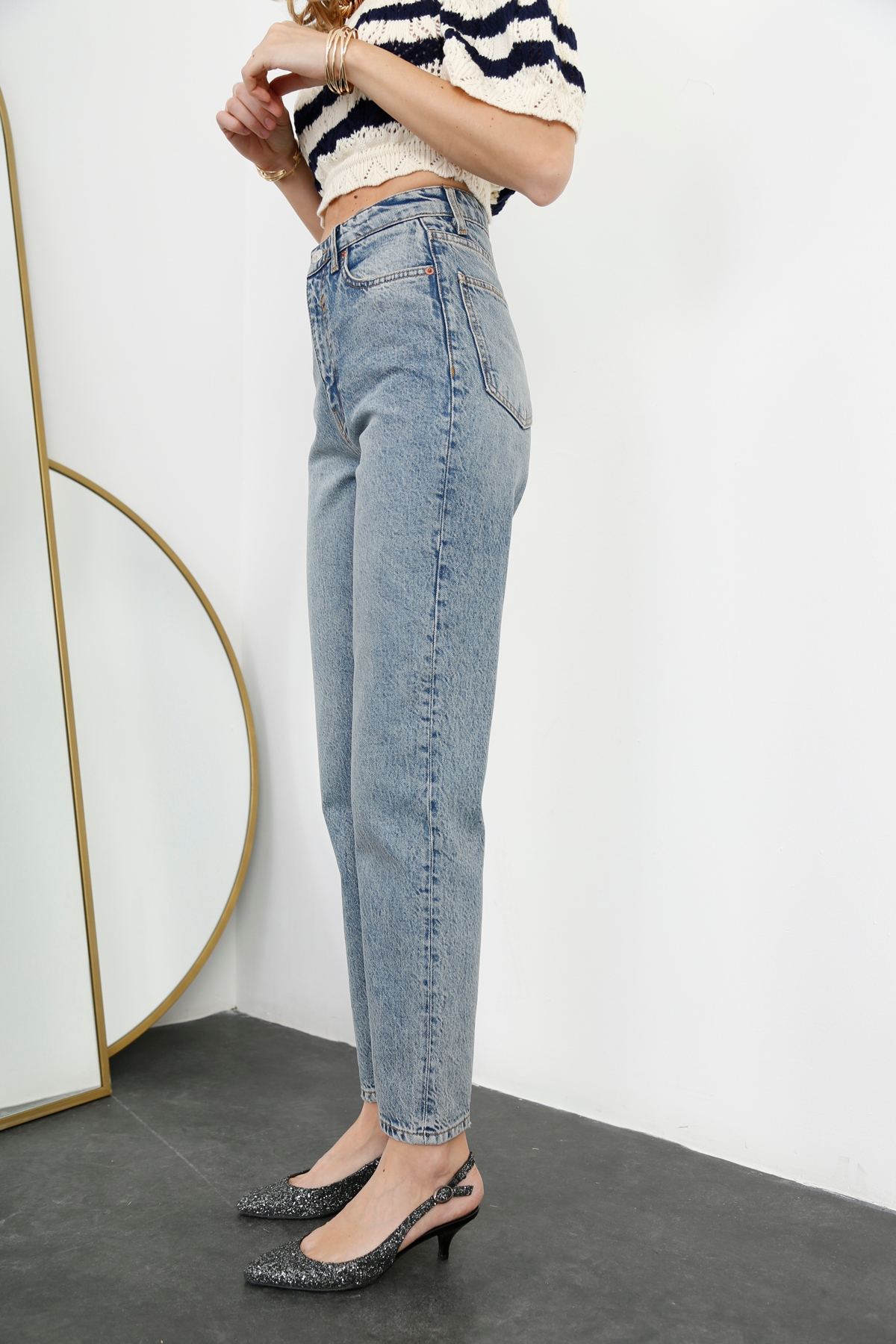 Kar Yıkamalı Yüksek Bel 90's Mom Fit Jean 