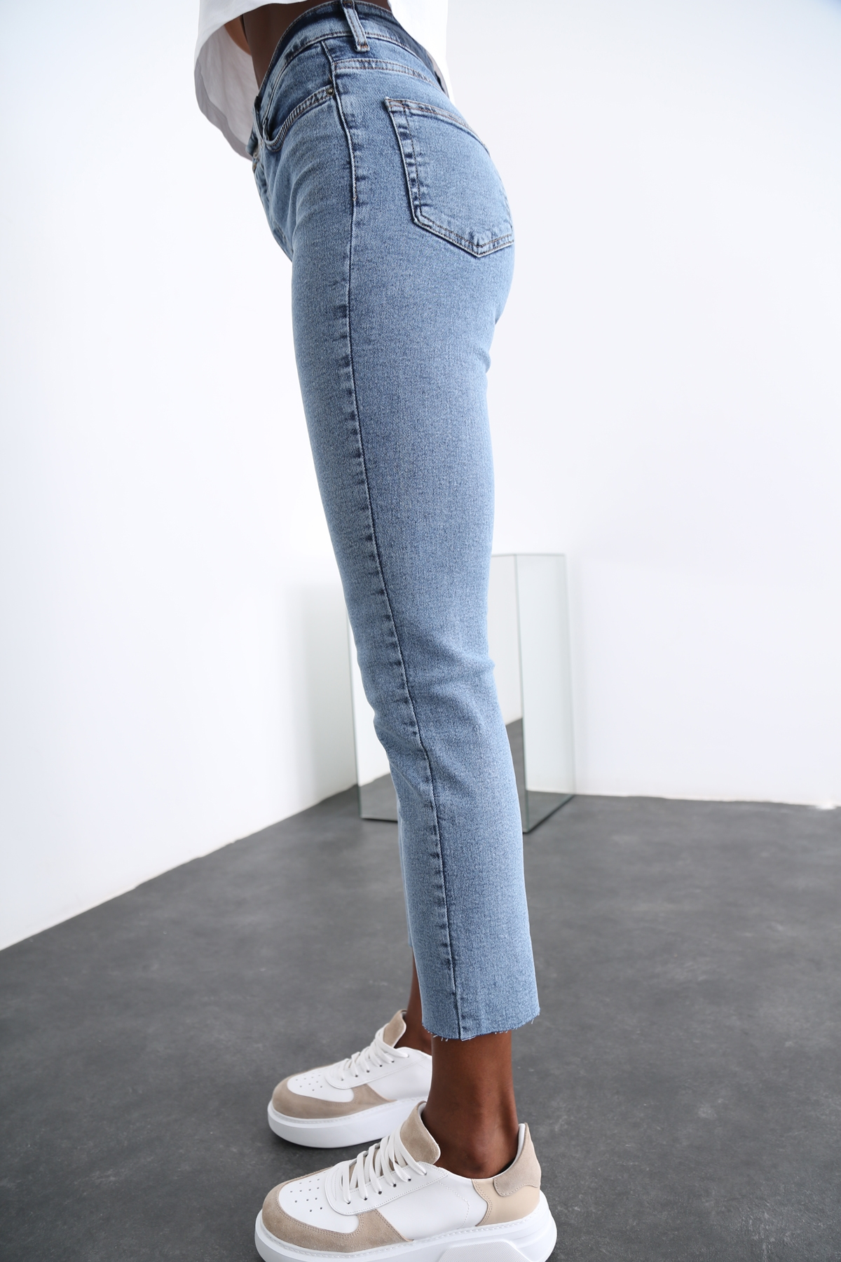 Kar Yıkamalı Yüksek Bel Boyfit Jean 
