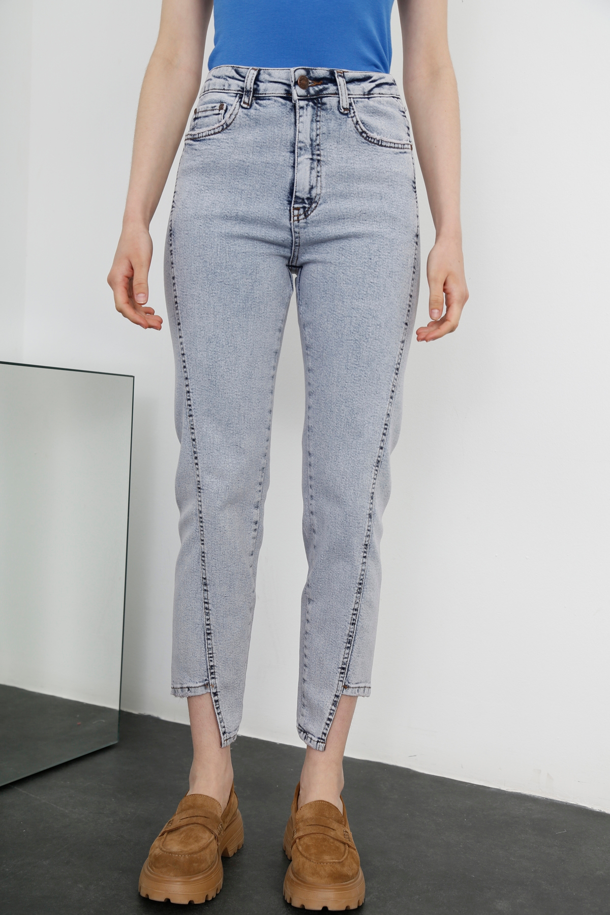 Kar Yıkamalı Yüksek Bel Boyfit Jean D.570