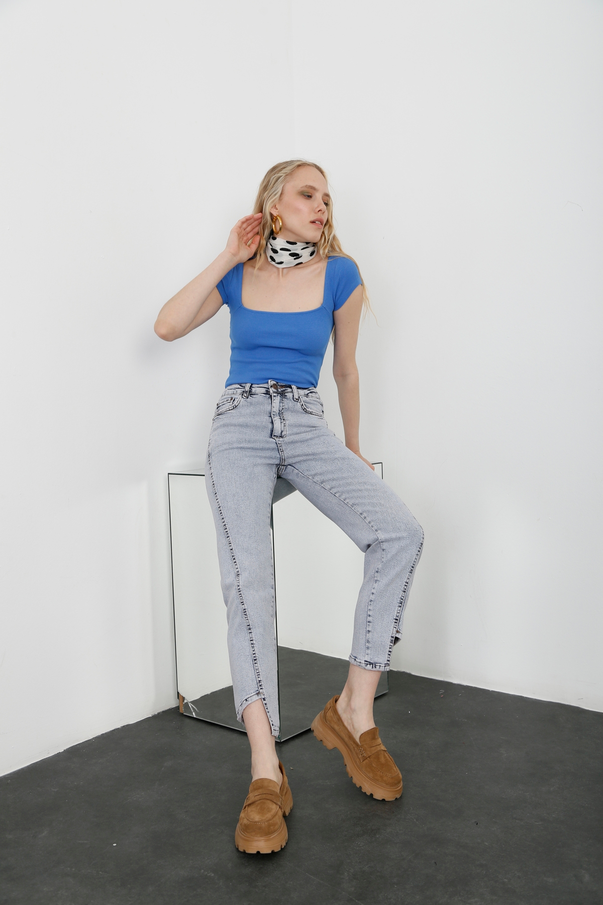 Kar Yıkamalı Yüksek Bel Boyfit Jean D.570