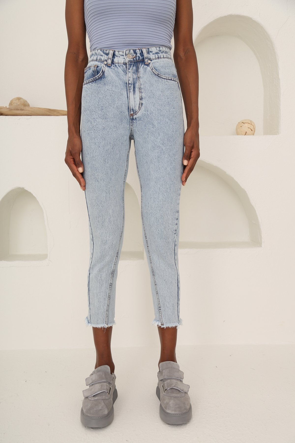 Kar Yıkamalı Yüksek Bel Mom Jean 21306