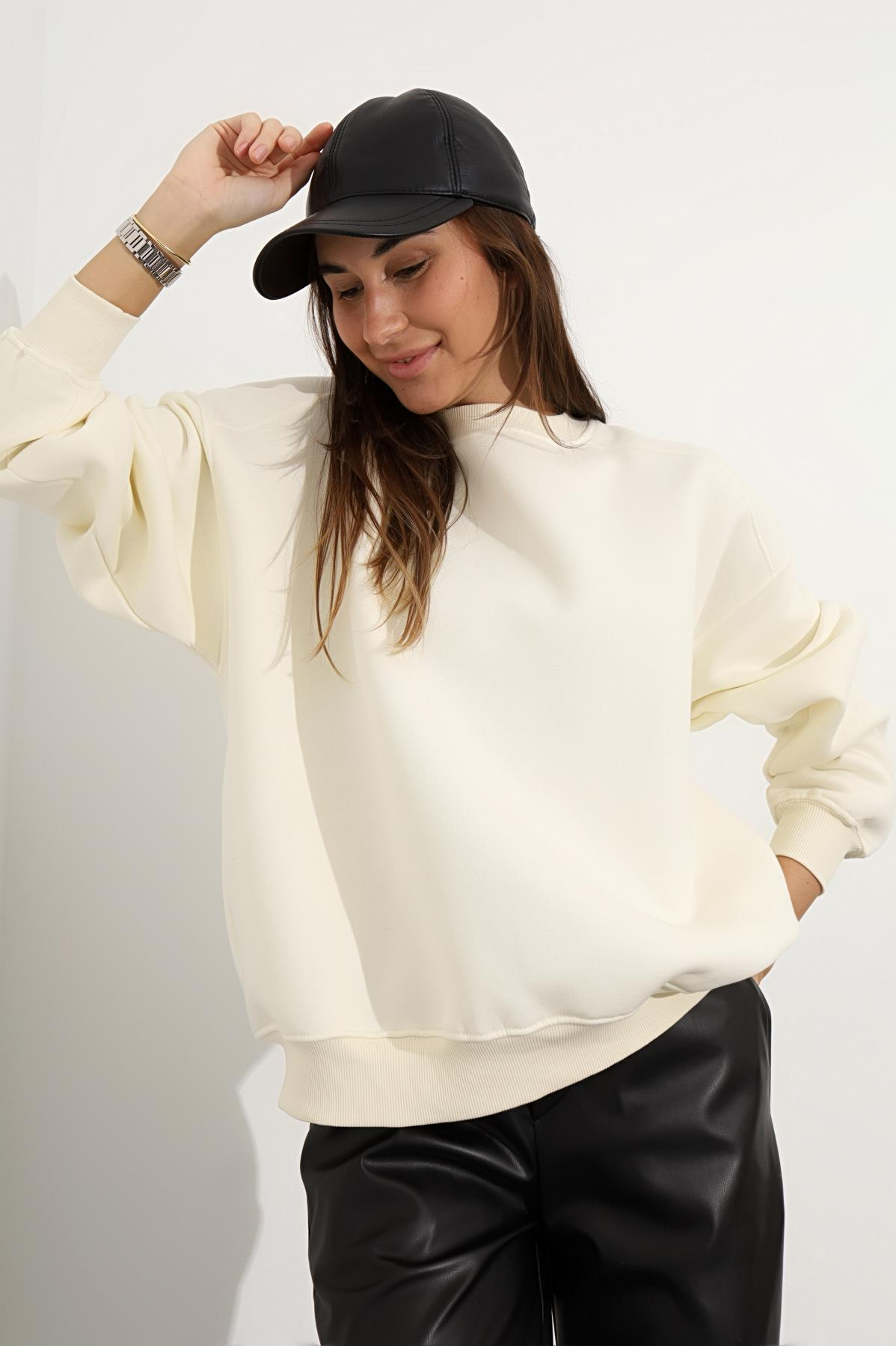 Kemik Bisiklet Yaka Basic Sweatshirt 3408-23