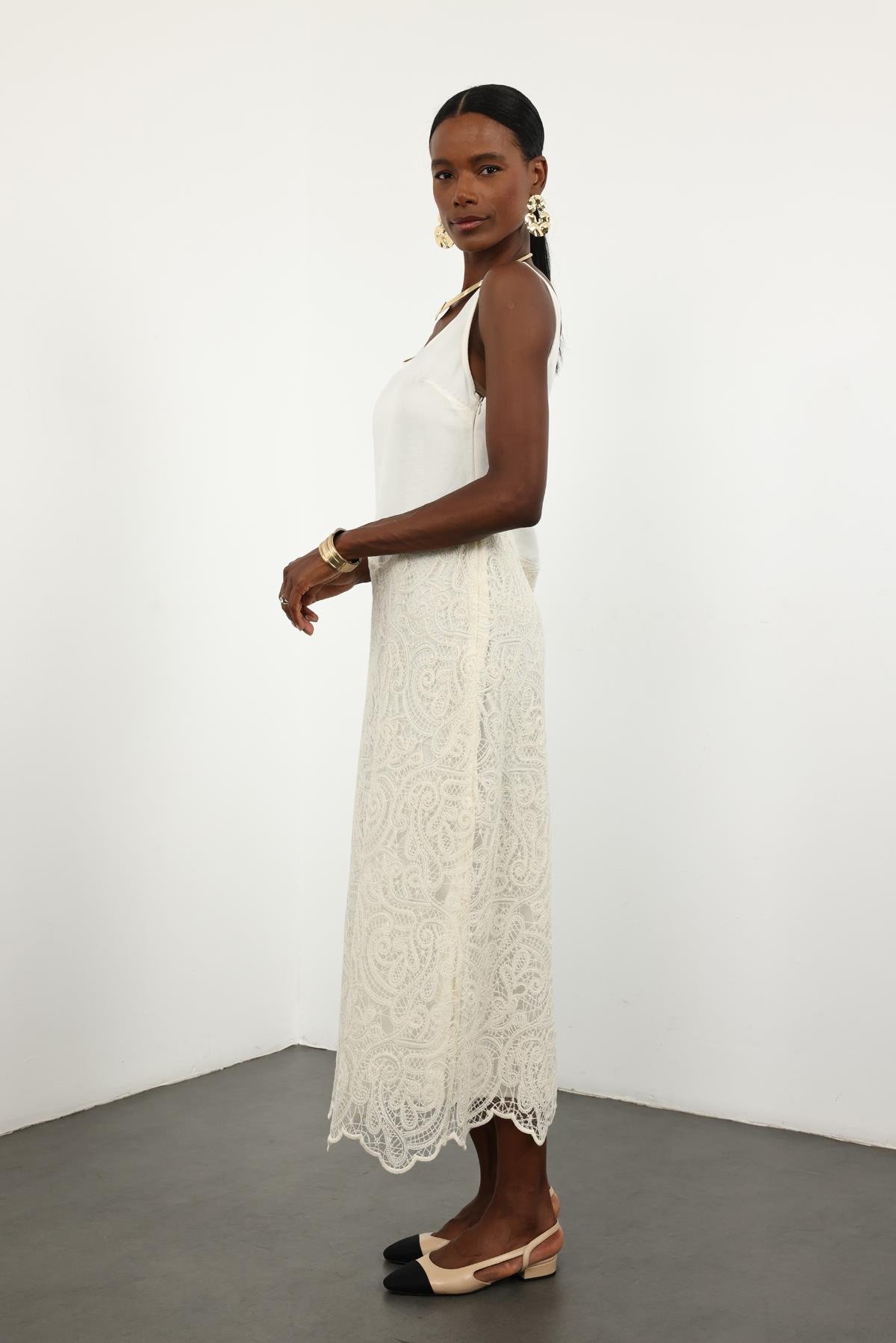 Kemik Sıfır Kol Dantel Detaylı Elbise 36592