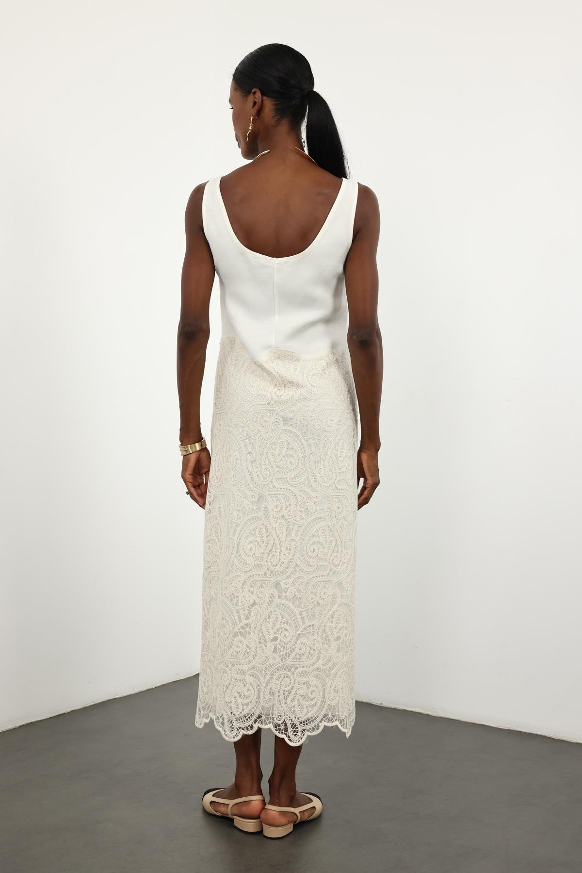 Kemik Sıfır Kol Dantel Detaylı Elbise 36592