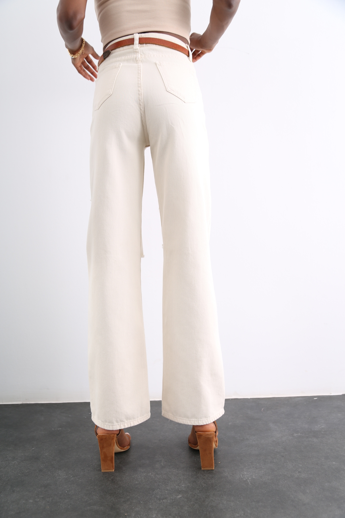 Kemik Yüksek Bel Yırtıklı Wide Leg Jean 72168