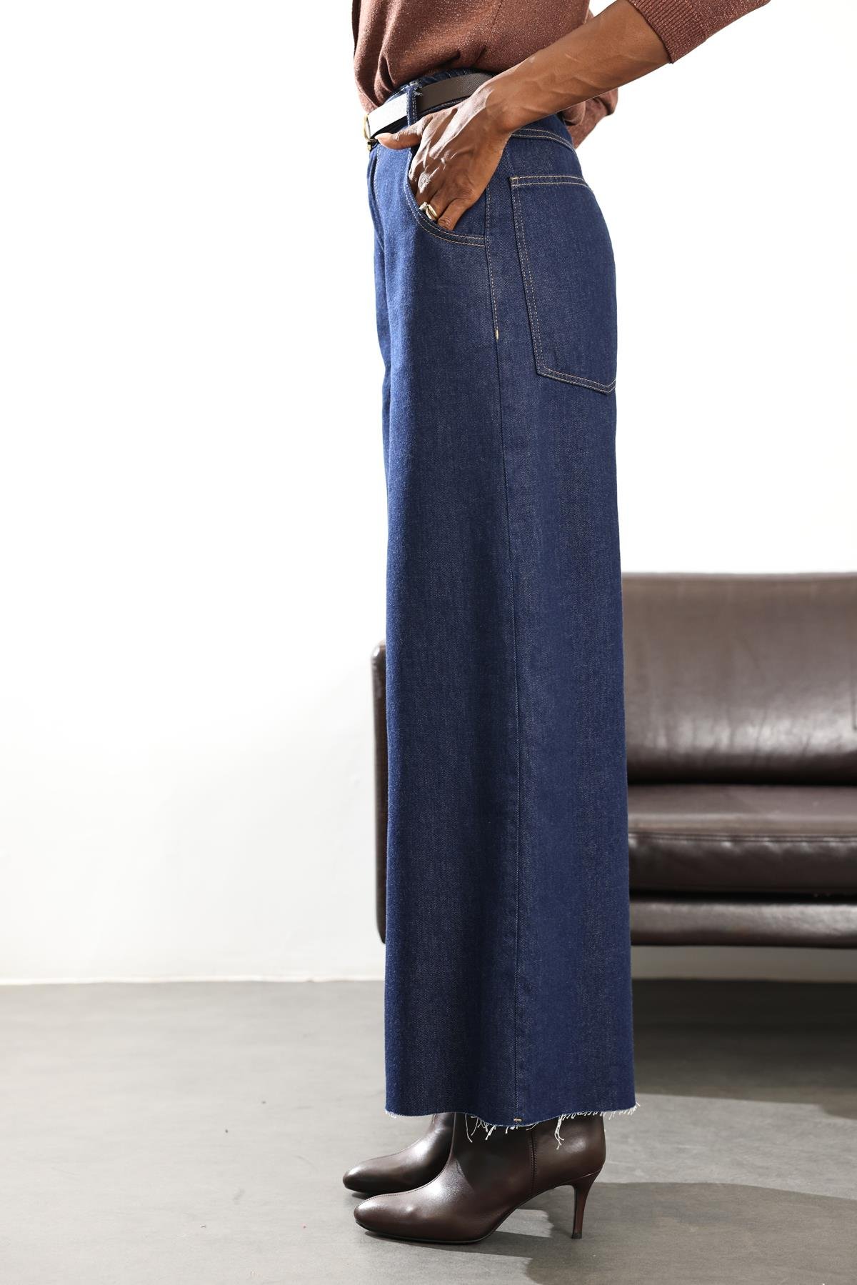 Koyu Lacivert Beli Lastikli Jean 