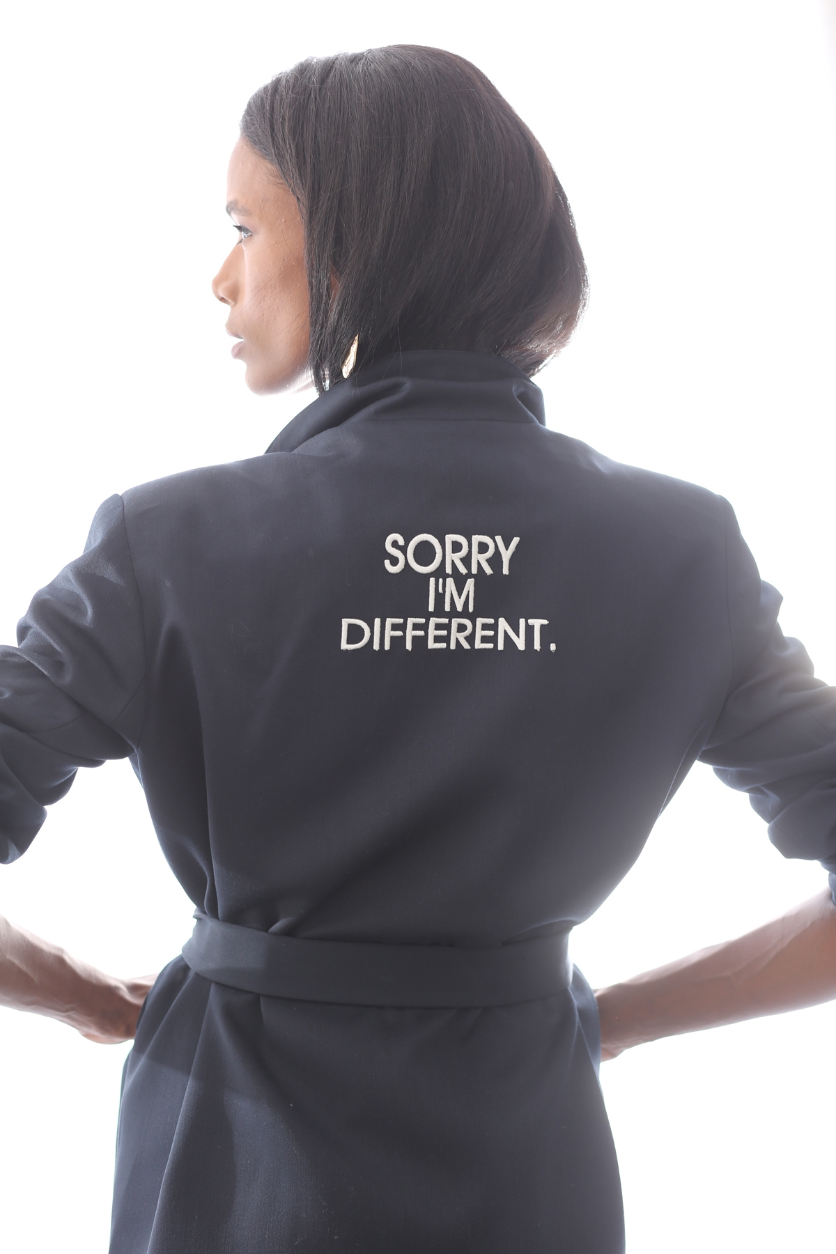 Koyu Lacivert Sırtı Nakış Detaylı Oversize Ceket 5132