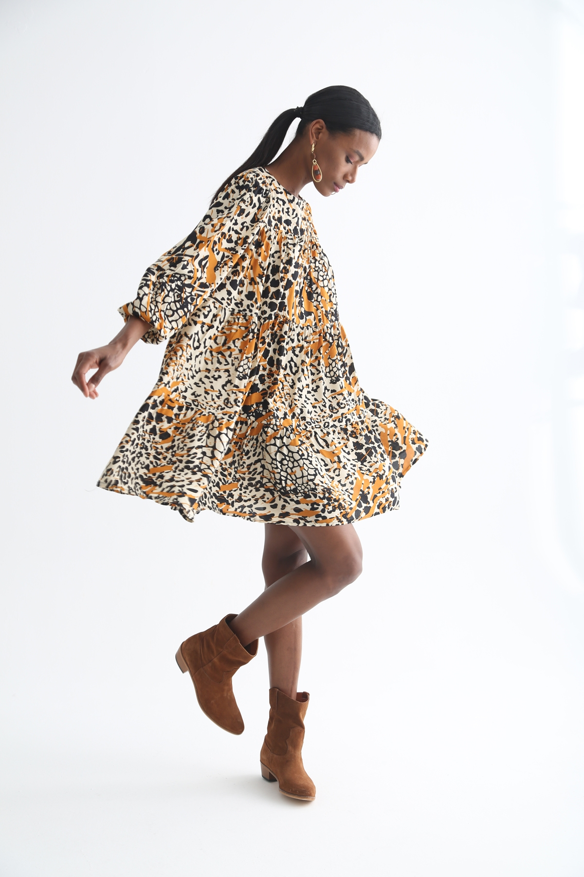 Krem Katlı Mini Oversize Elbise 0122