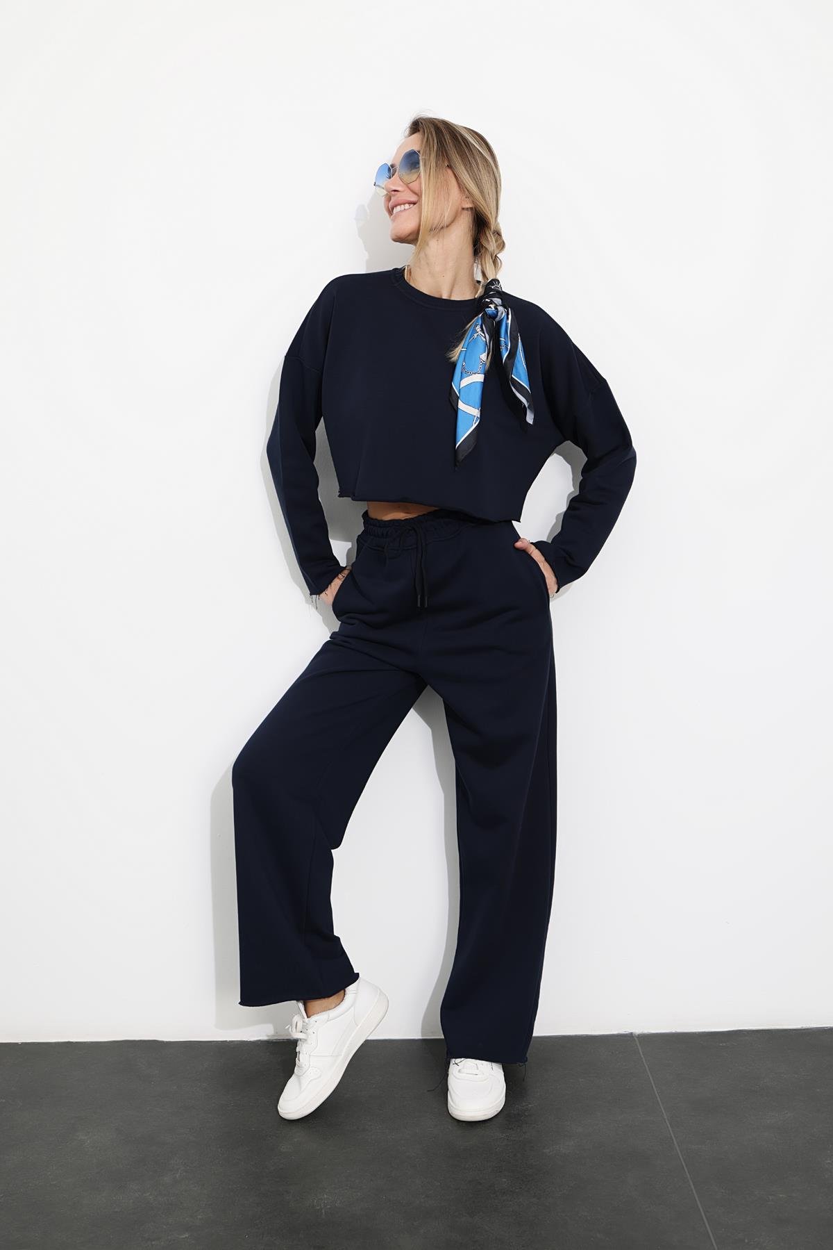 Lacivert Altı Kesik Sweatshirt Eşofman Takım 1239