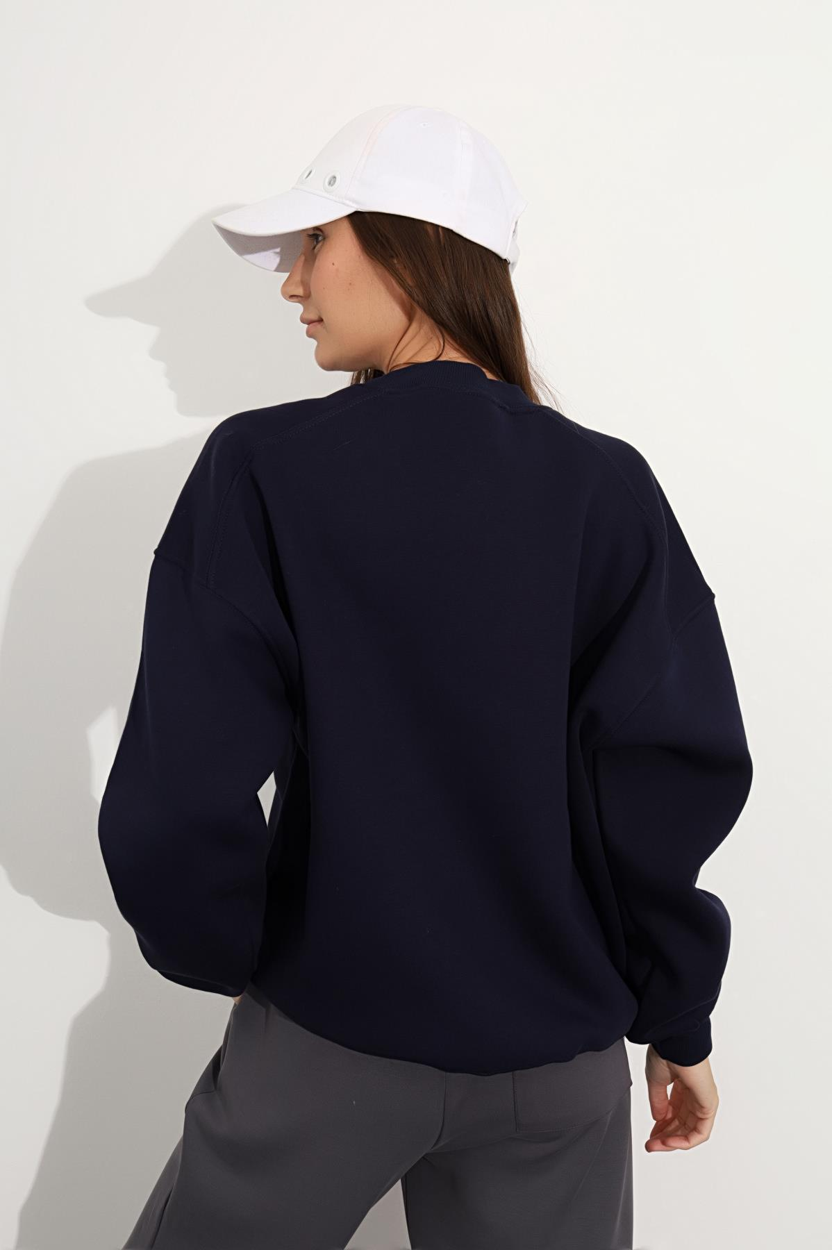 Lacivert Bisiklet Yaka Basic Sweatshirt 3408-23