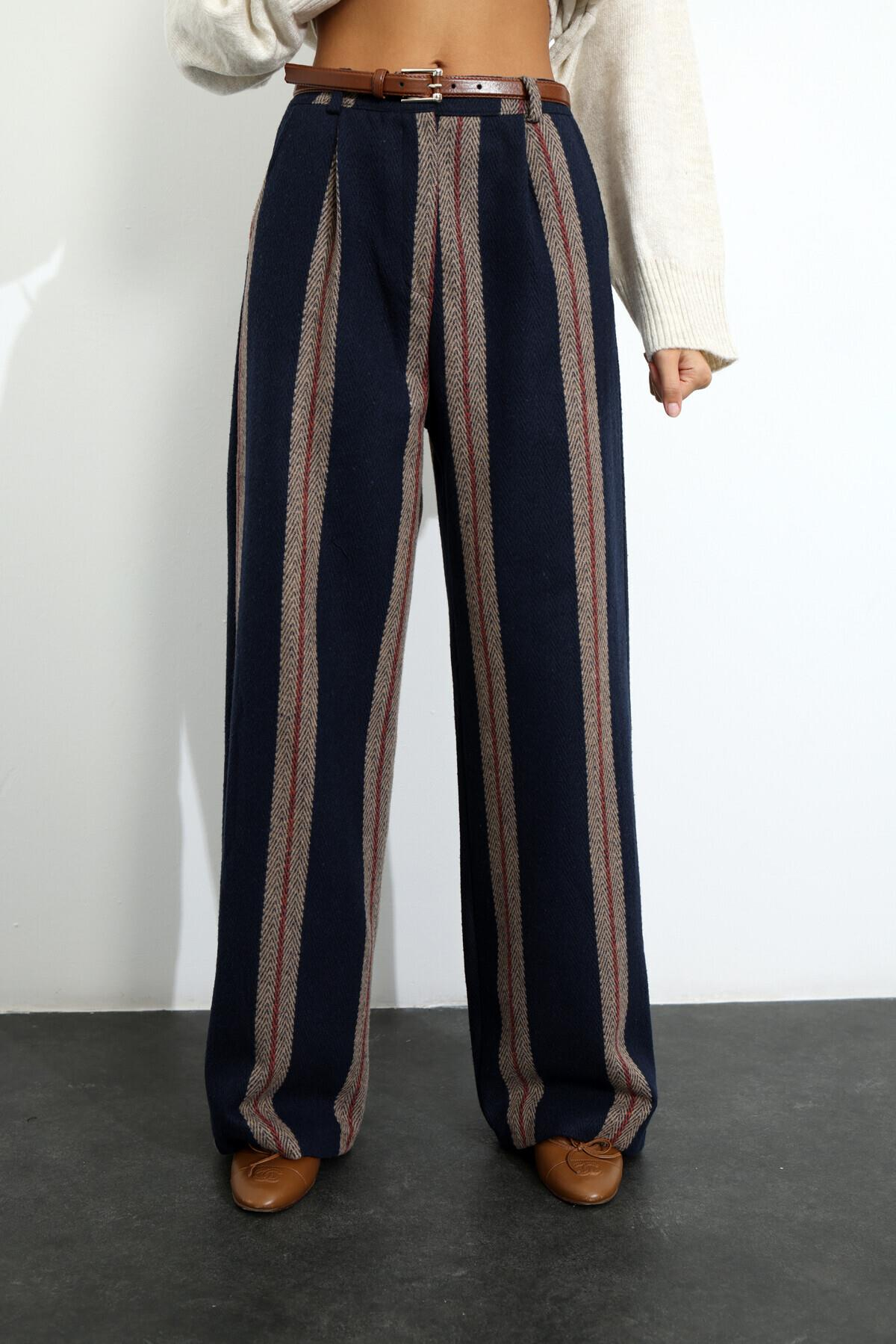 Lacivert Kemerli Kaşe Pantolon 71195