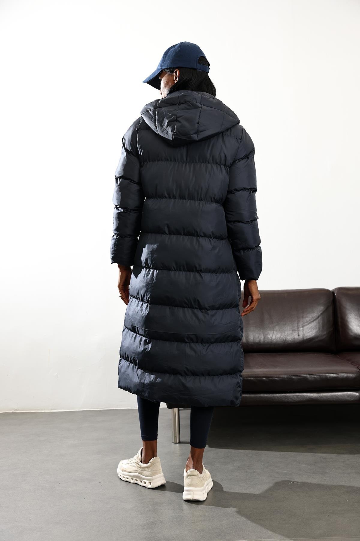 Lacivert Maxi Boy Şişme Kaban D99744