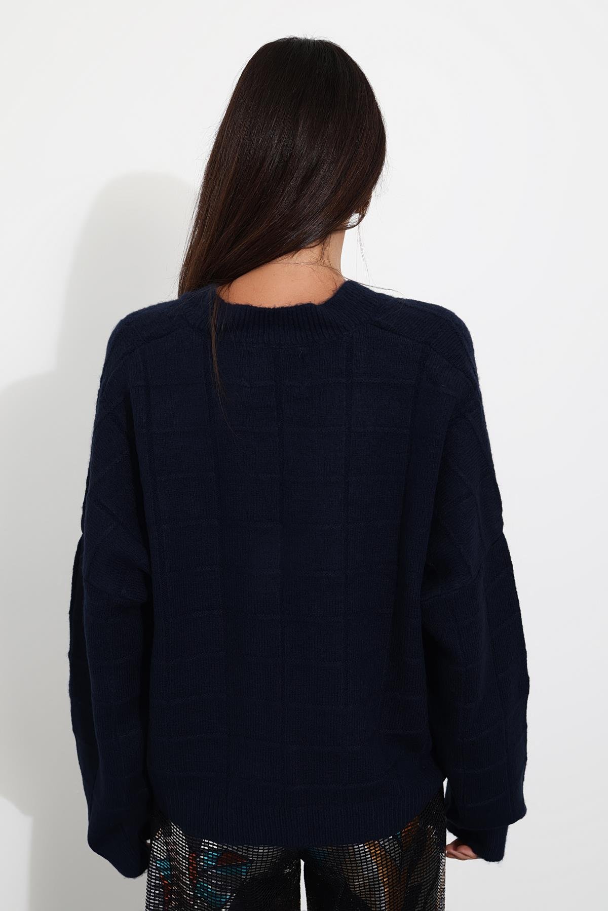 Lacivert V Yaka Oversize Kazak 231028