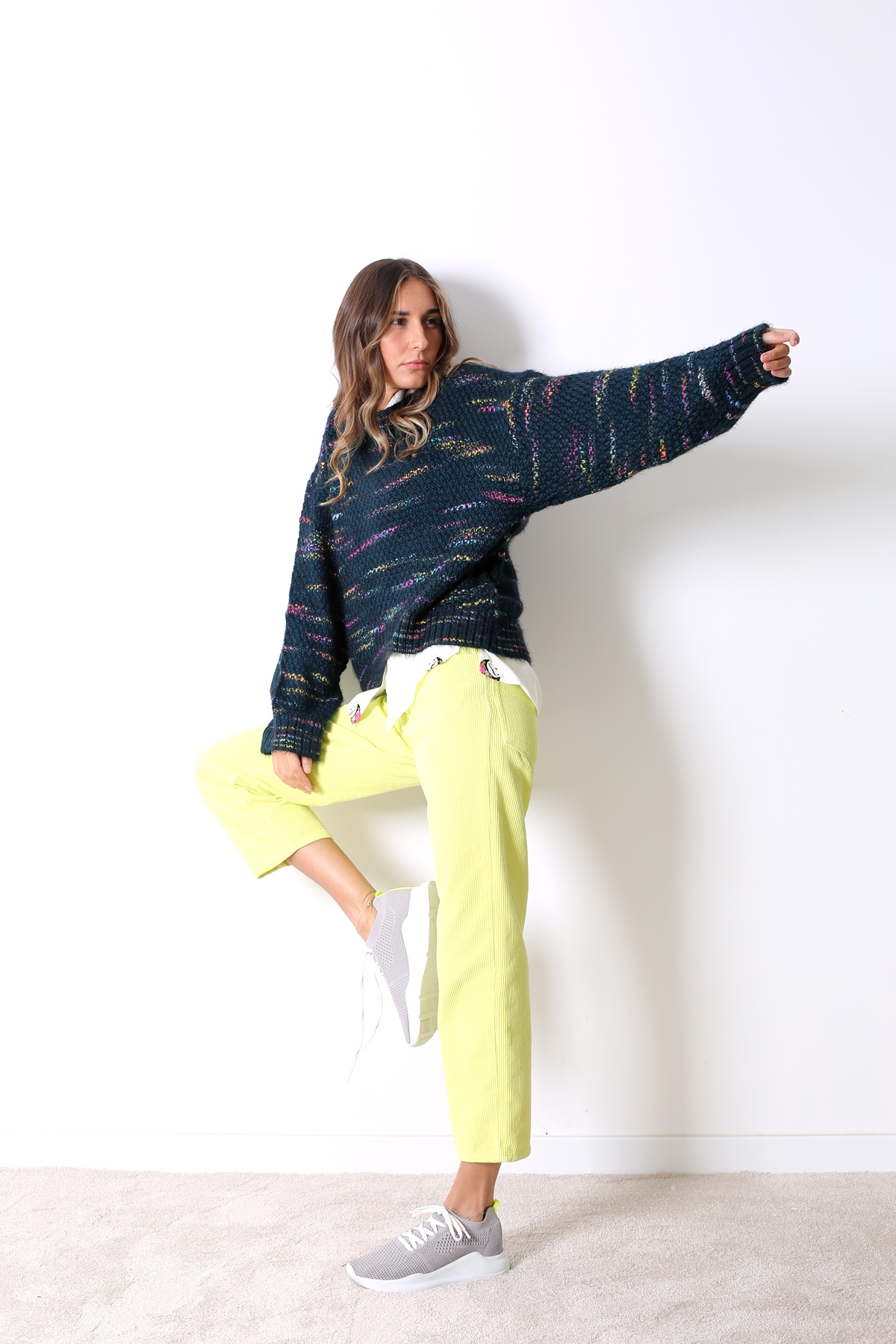 Lacivert Yarım Boğazlı Renkli Crop Triko
