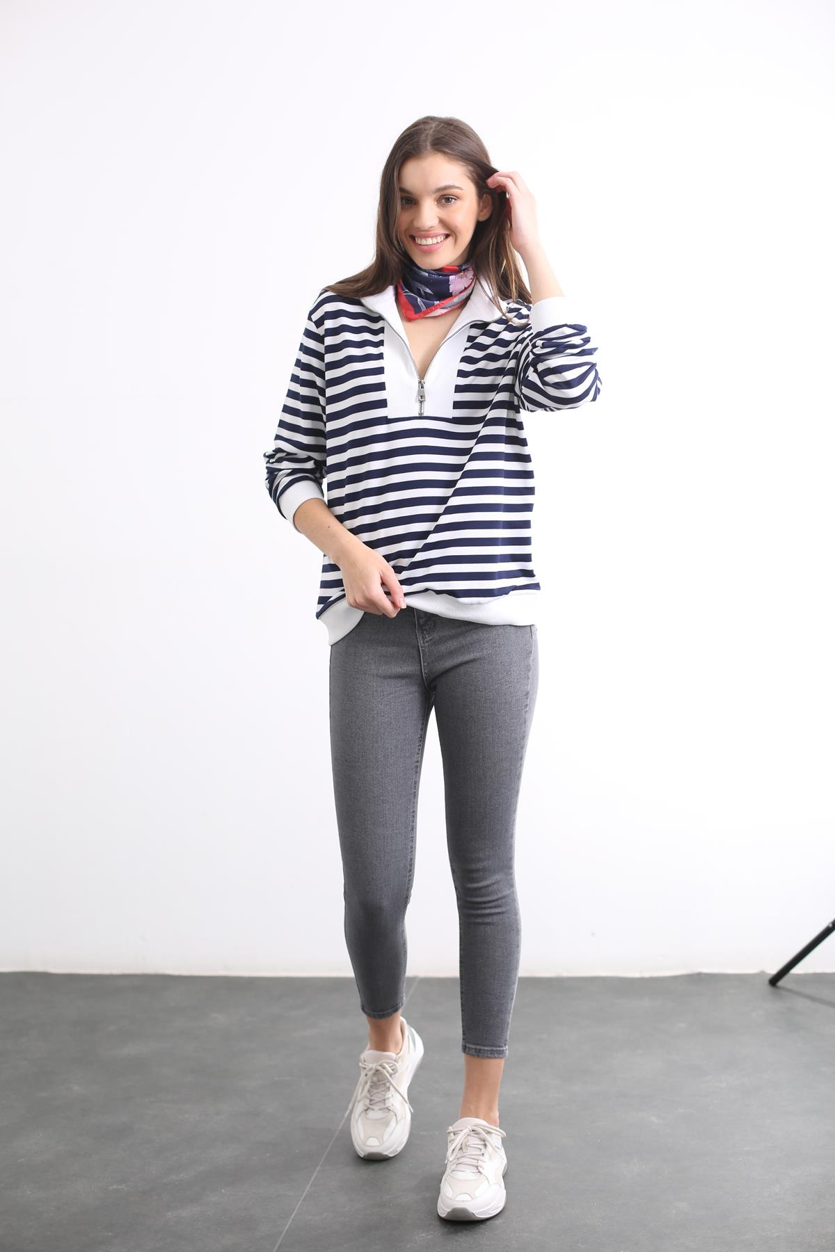 Lacivert Yarım Fermuarlı Sweatshirt 230033