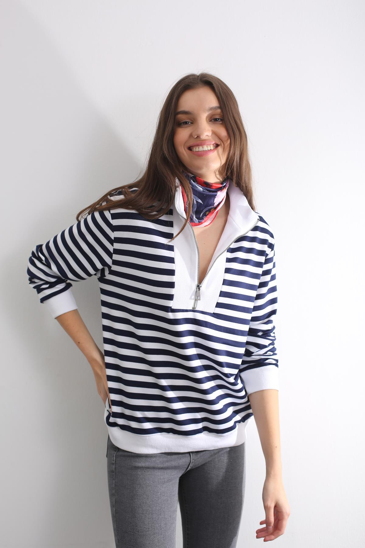 Lacivert Yarım Fermuarlı Sweatshirt 230033