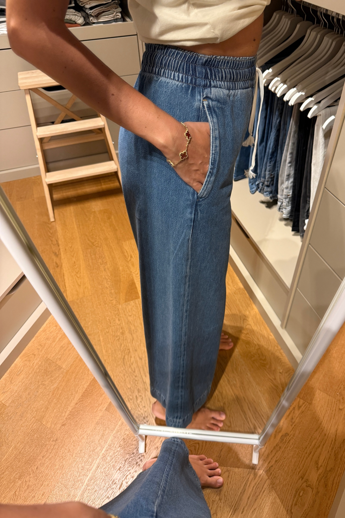 Mavi Beli Lastikli Denim Pantolon 