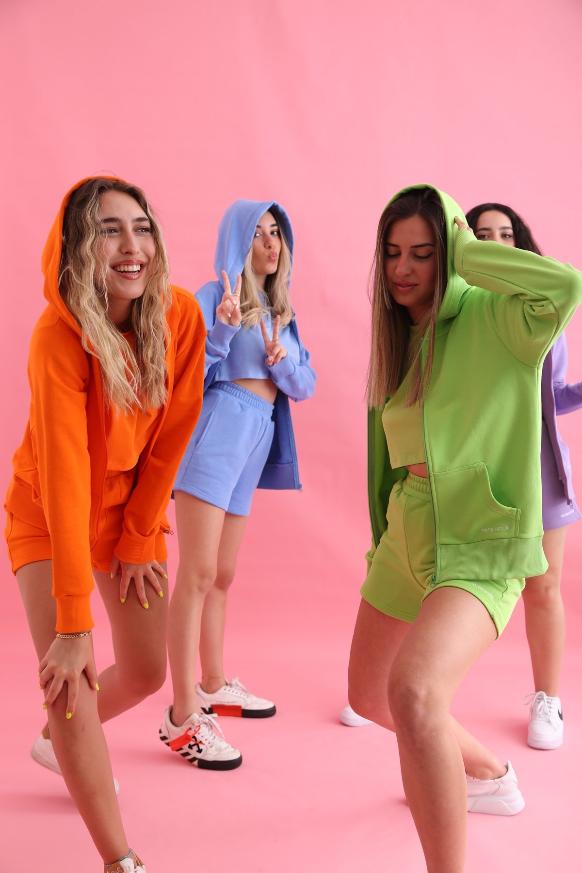 Mavi Kapüşonlu Hoodie 