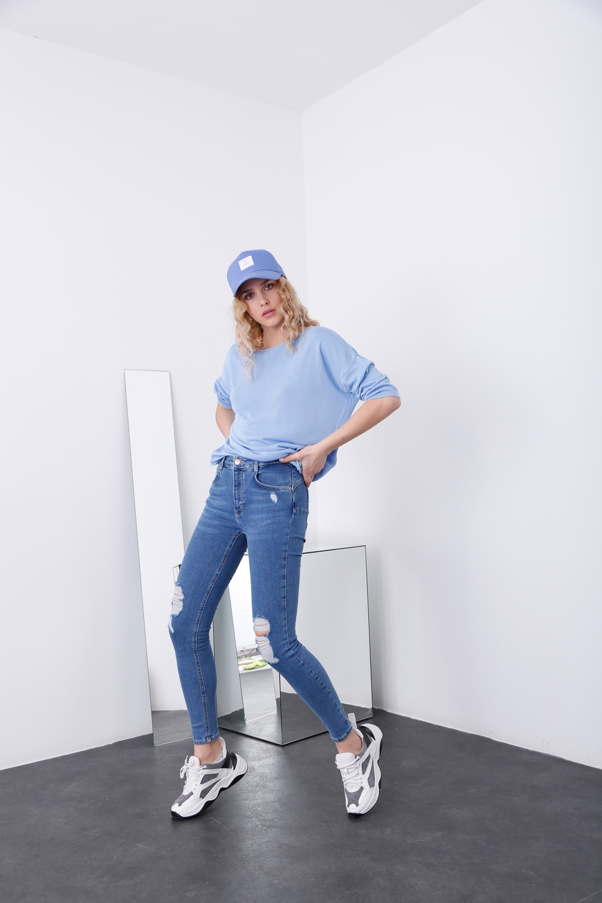 Mavi Orta Bel Extra Push Up Jean 