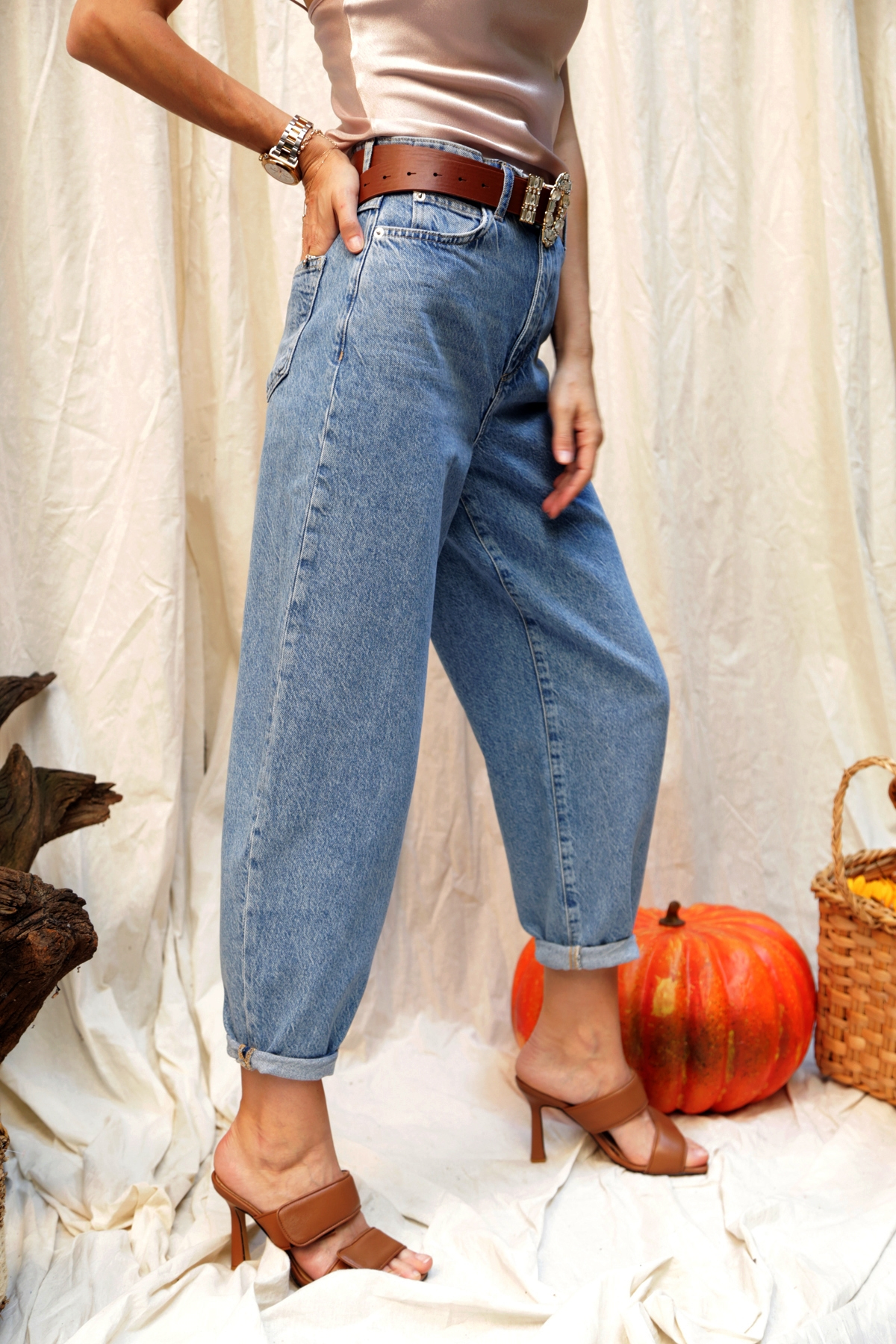 Mavi Slouchy Mom Jean 