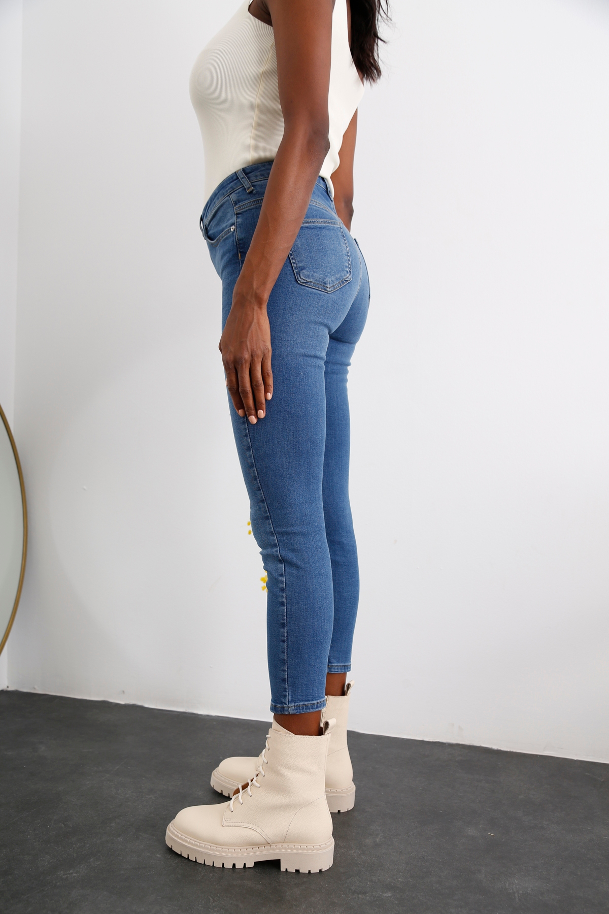 Mavi Ultra Likralı Push Up Jean 